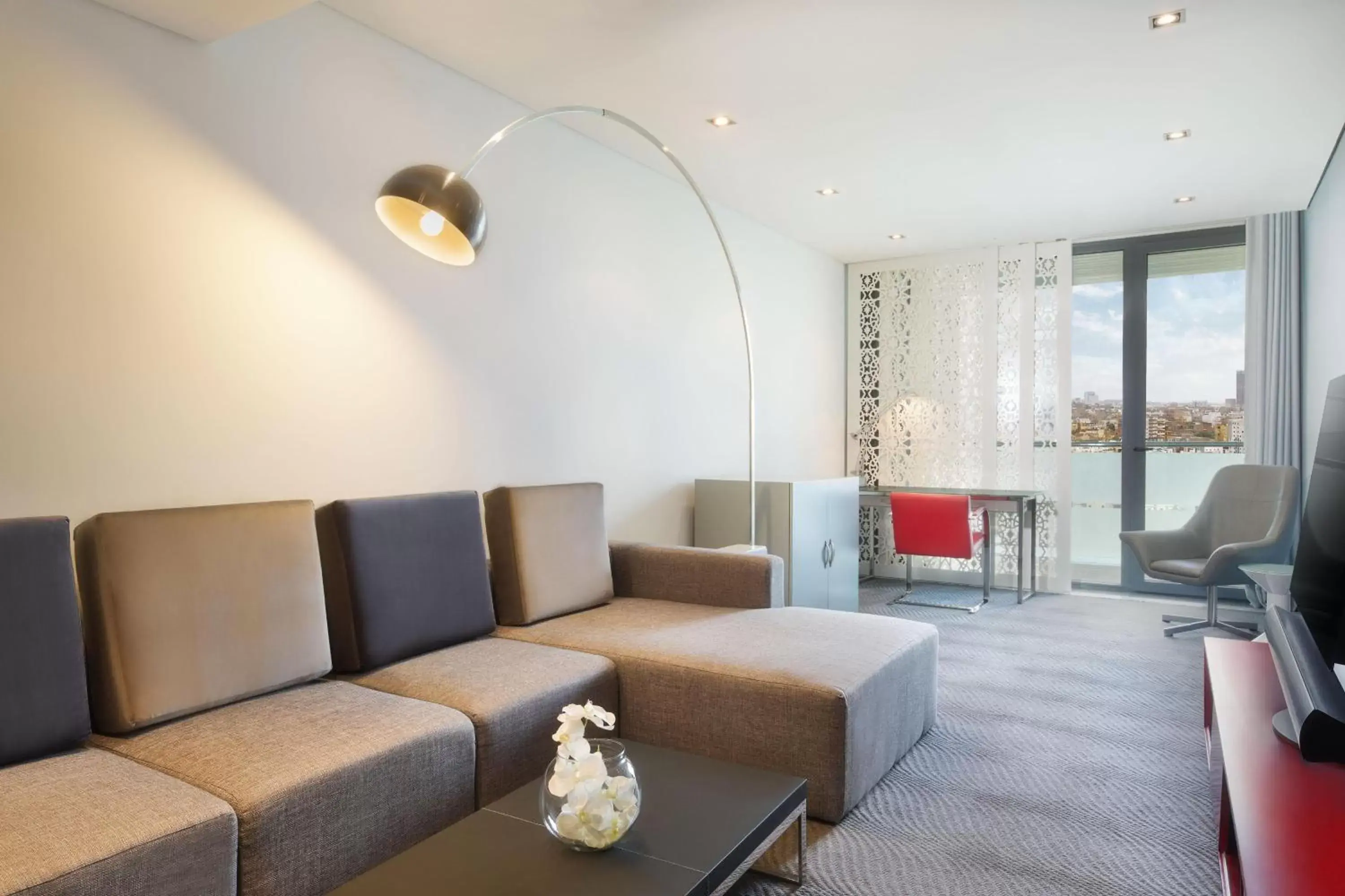 Living room, Seating Area in Le Meridien Oran Hotel