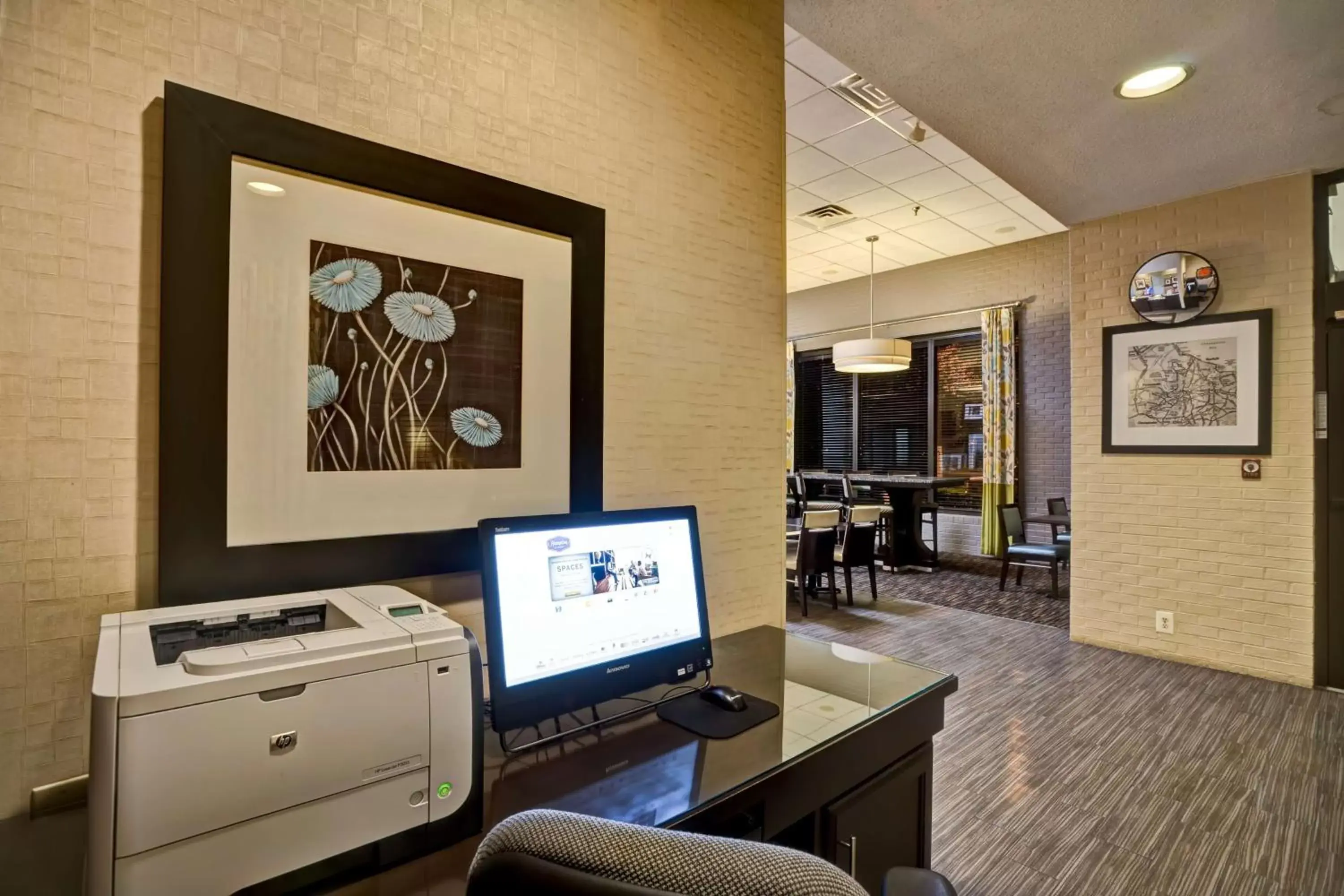 Business facilities in Hampton Inn Norfolk-Naval Base