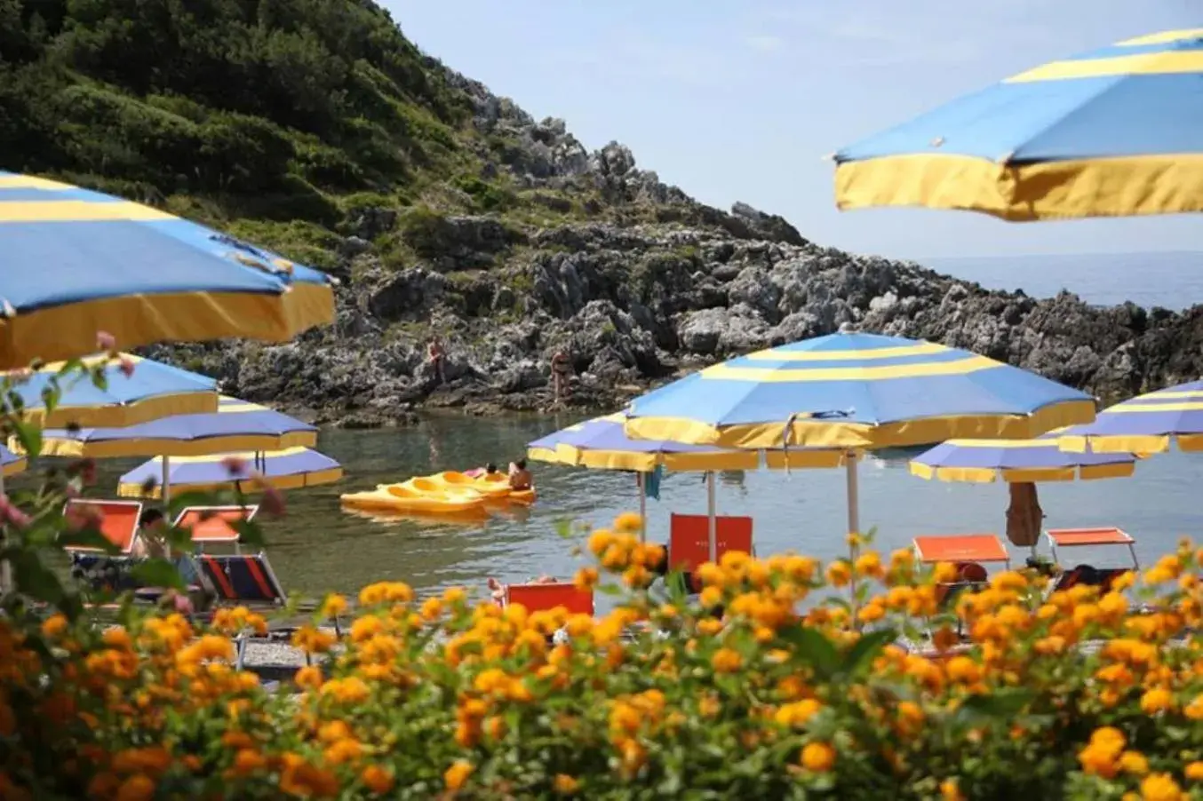 Beach in Hotel Ristorante Borgo La Tana