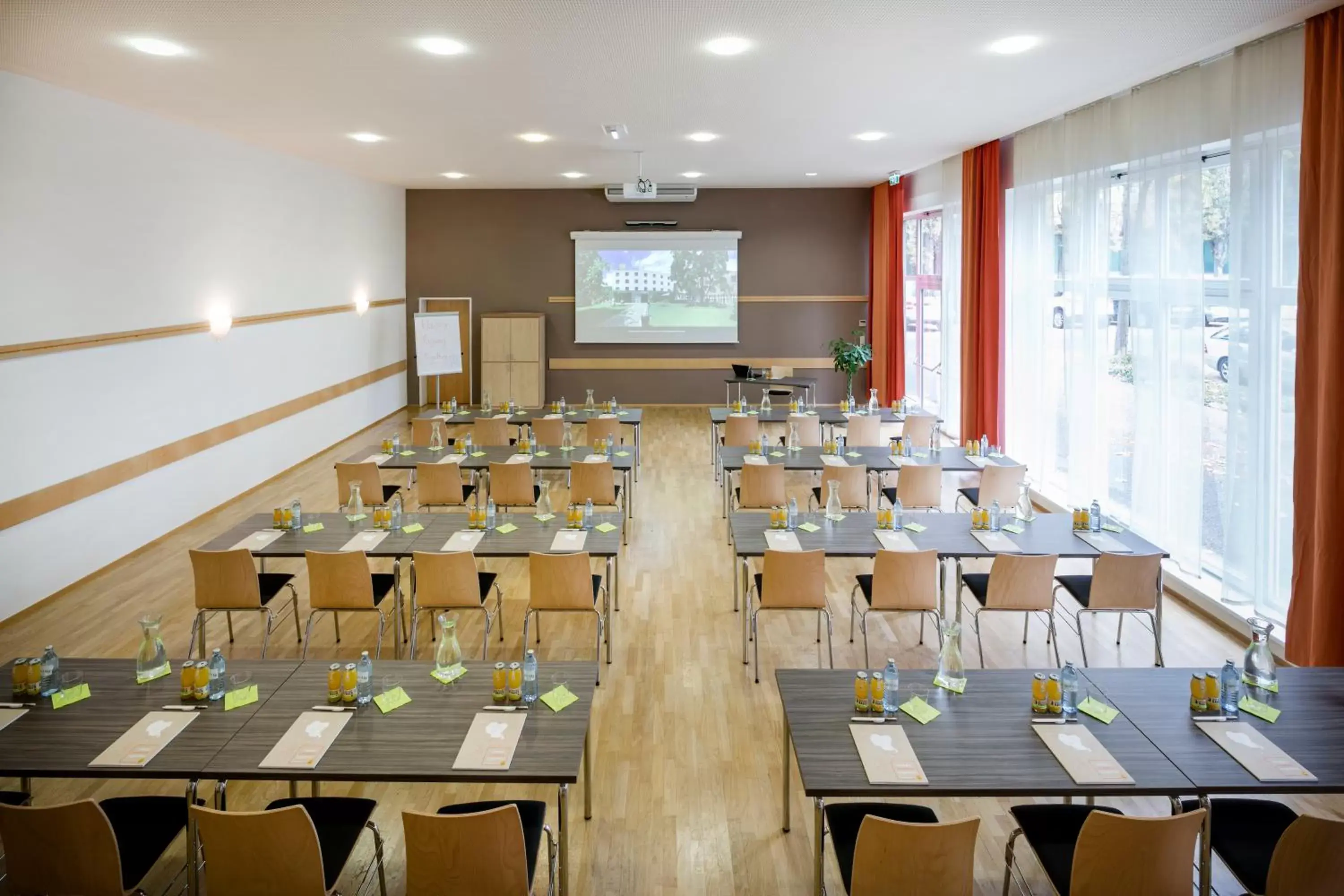 Meeting/conference room in JUFA Hotel Graz