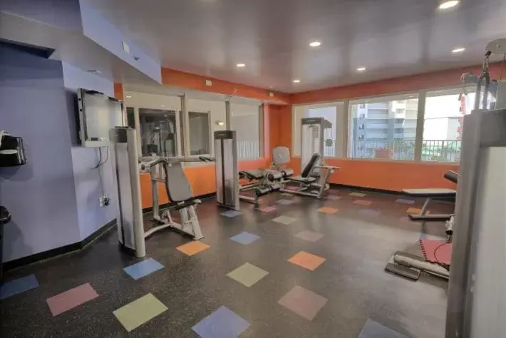 Fitness centre/facilities, Fitness Center/Facilities in Deluxe Beachfront Studio, Shores of Panama New and Renovated