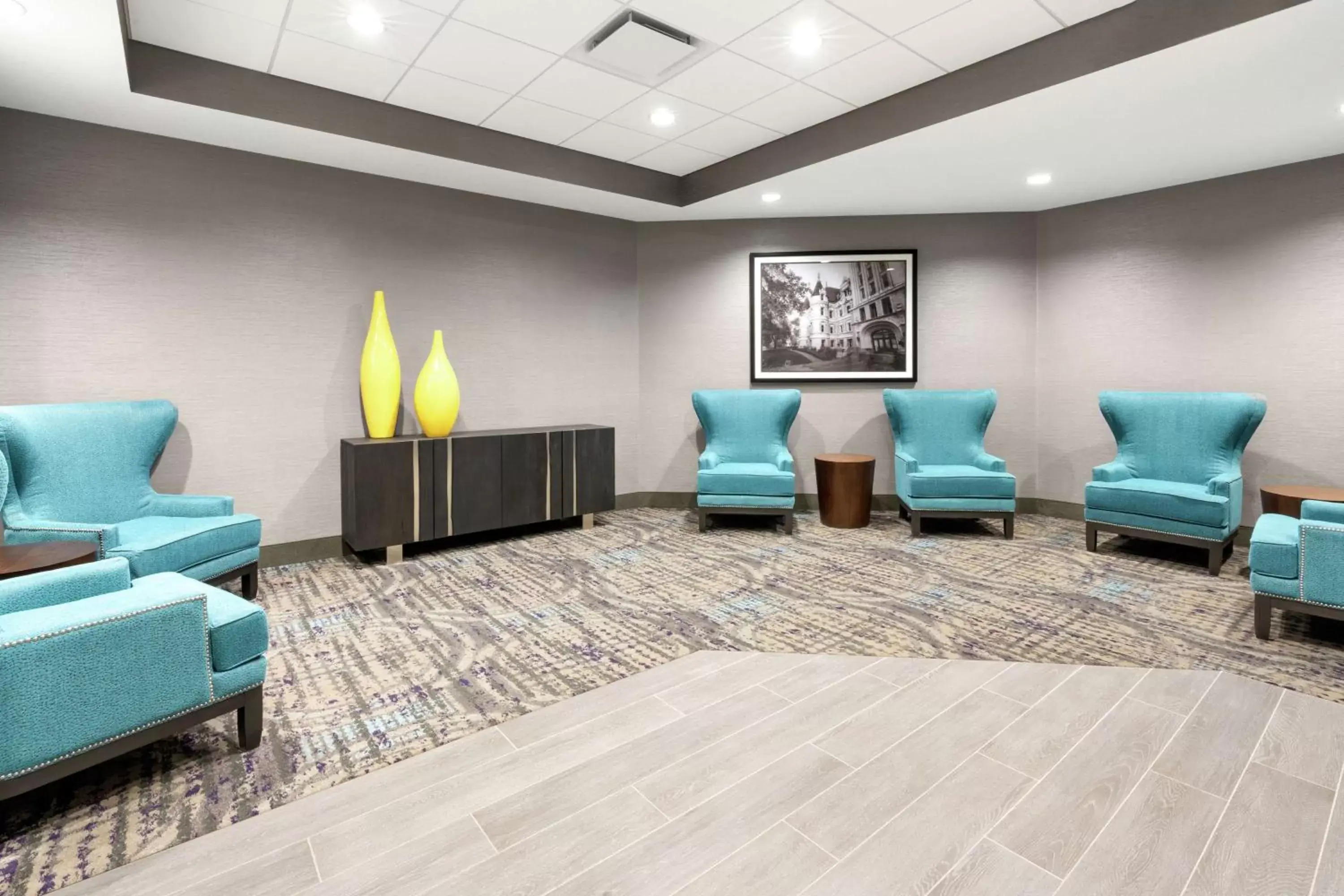 Lobby or reception, Seating Area in Hampton Inn & Suites Spokane Downtown-South
