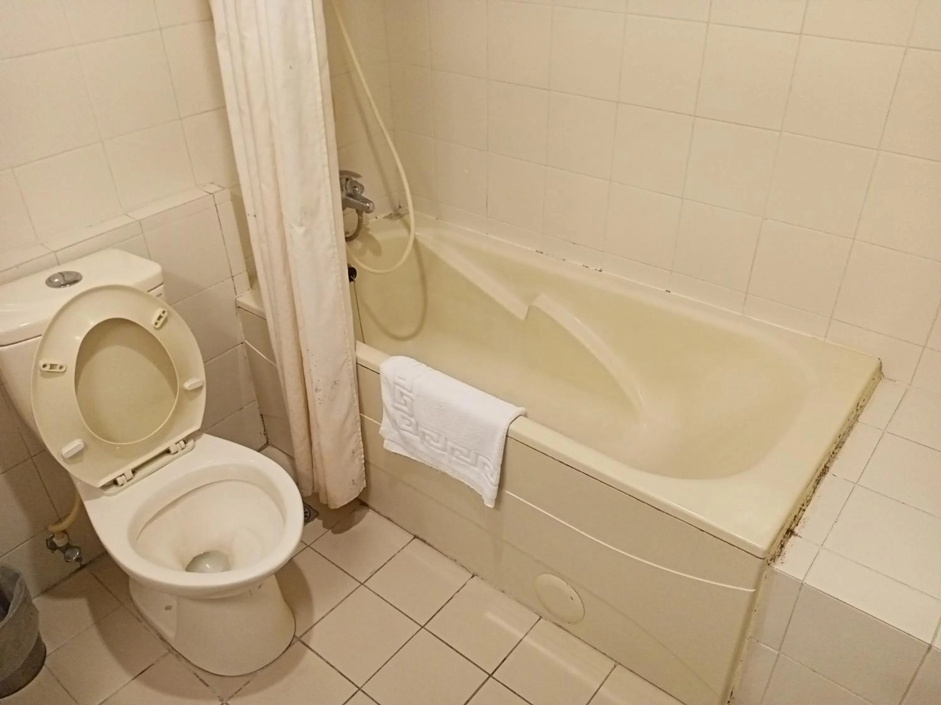 Bathroom in Chungli Business Hotel