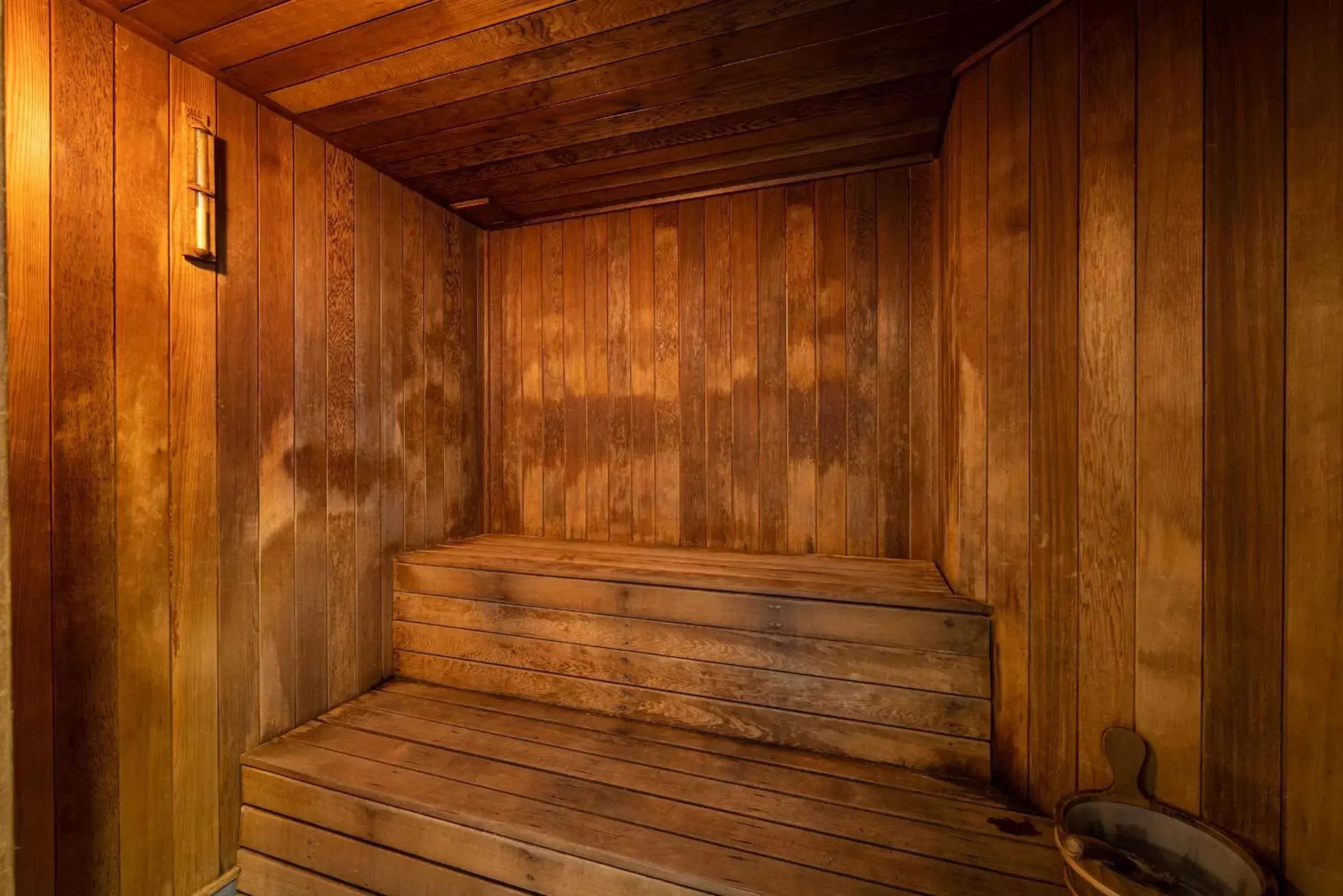 Sauna in Bel Air on Broadbeach