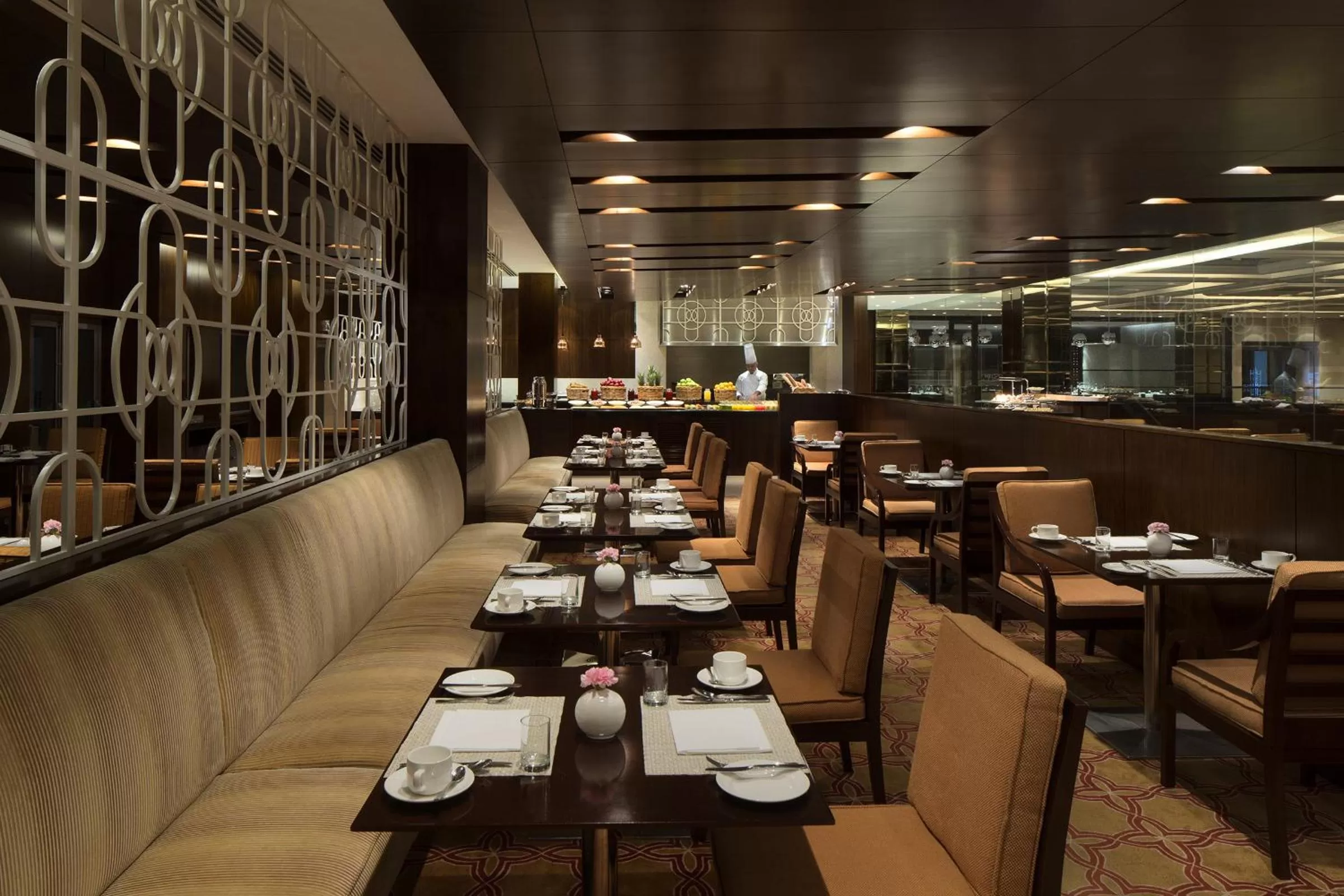 Restaurant/places to eat in InterContinental Bahrain by IHG
