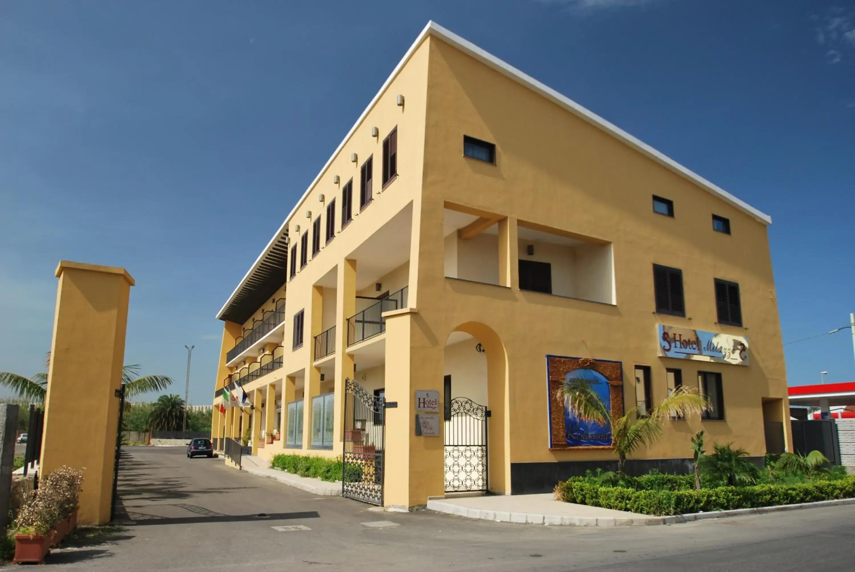 Property building in Hotel Milazzo Property building in Hotel Milazzo