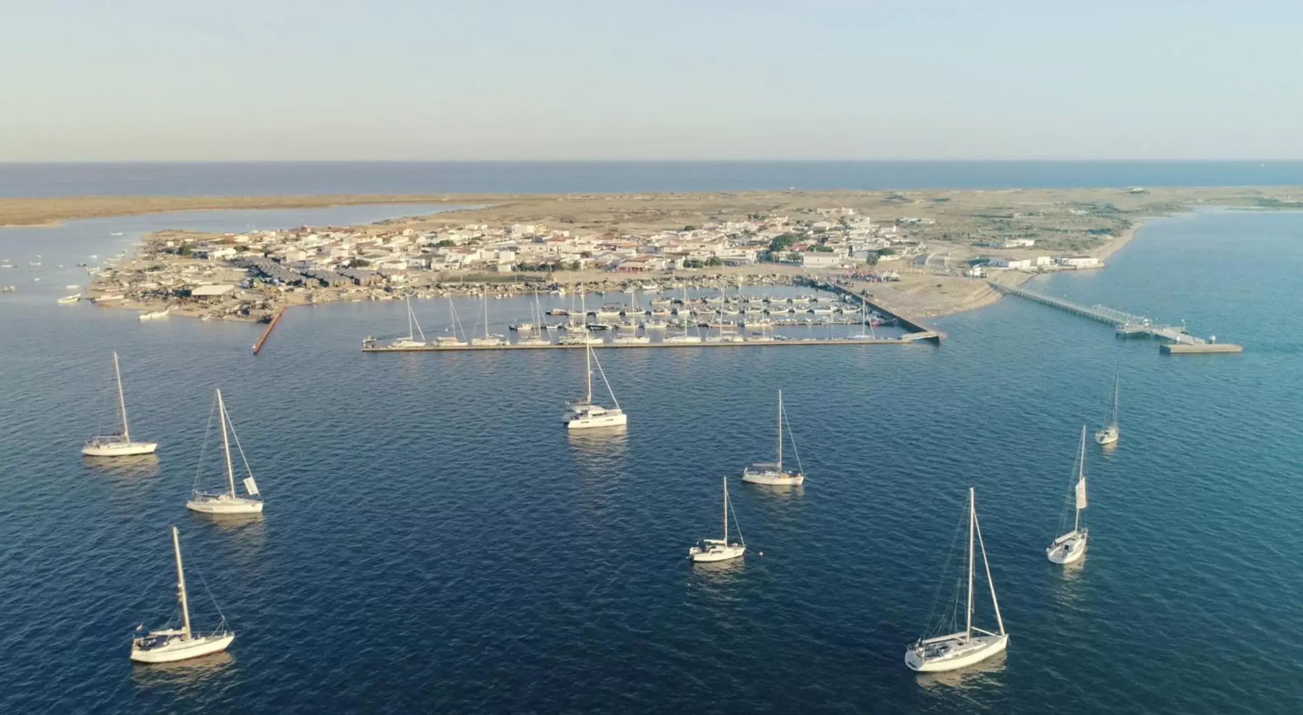 Other, Bird's-eye View in Pine House - Faro Airport, Beach and City Center