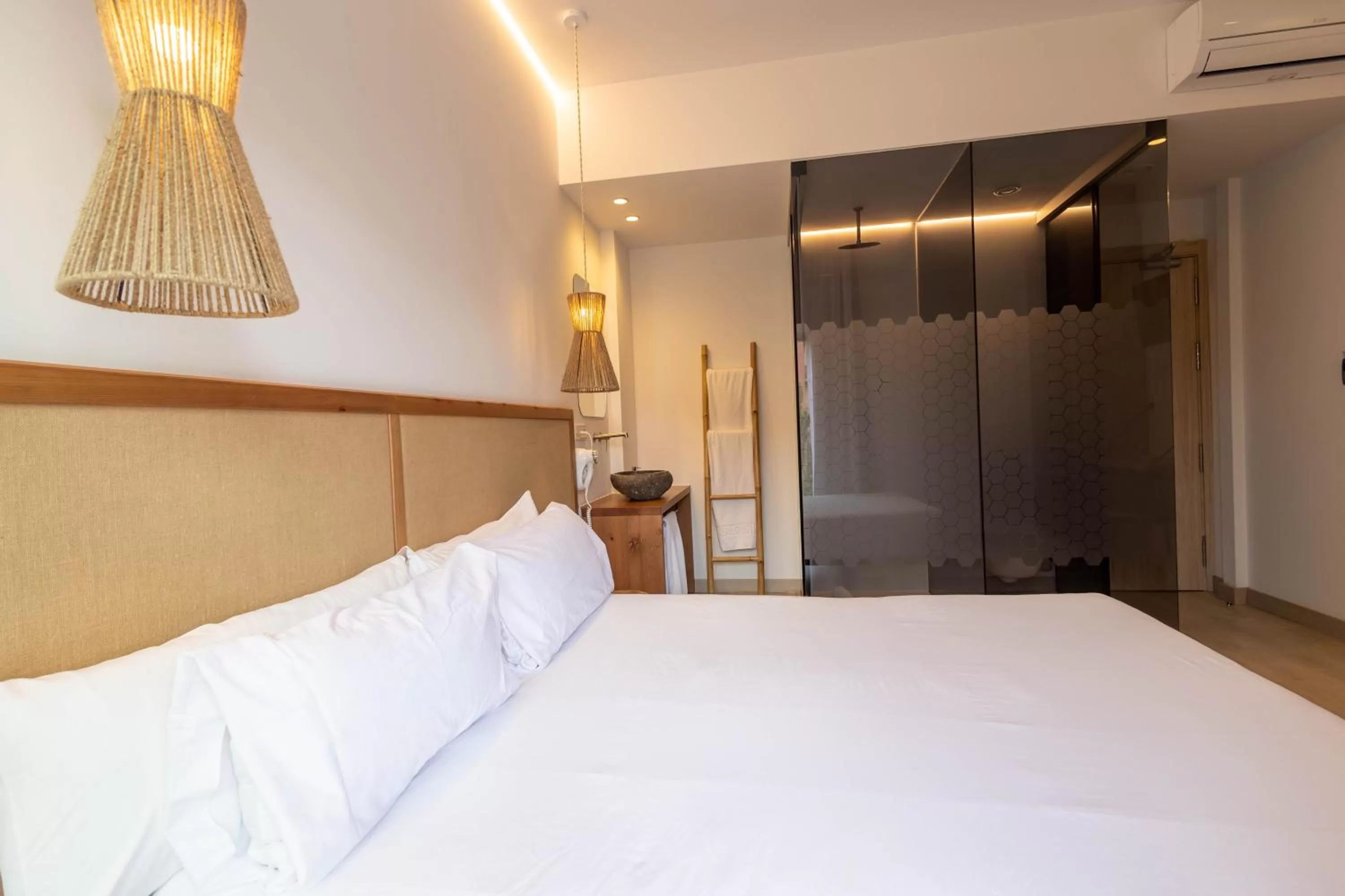 Bed in Play Hotel Ibiza - Adults Only