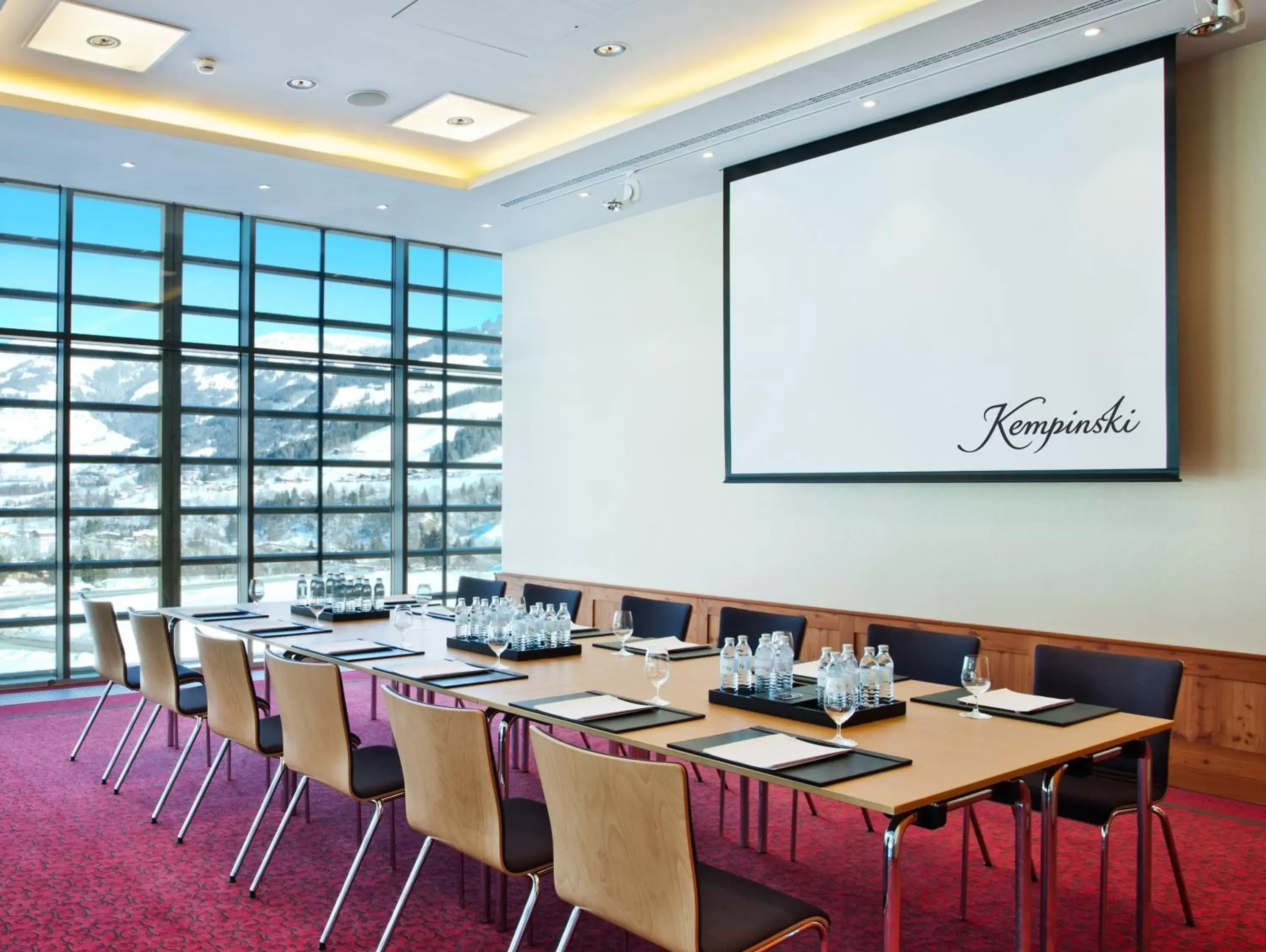 Meeting/conference room, Business Area/Conference Room in Kempinski Hotel Das Tirol