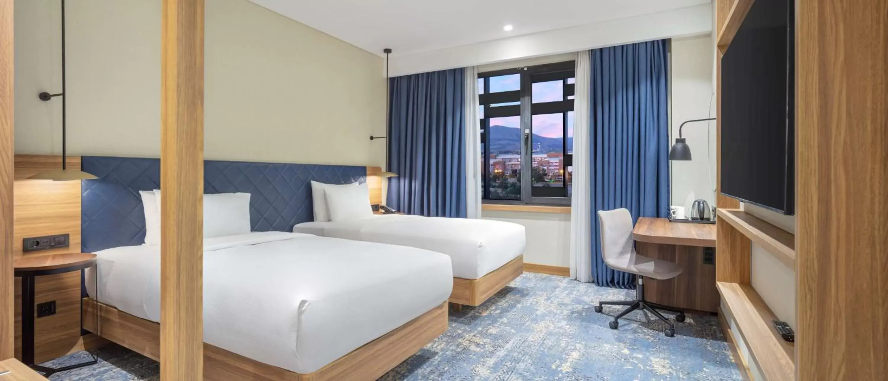 Bedroom, Bed in Hilton Garden Inn Erzurum