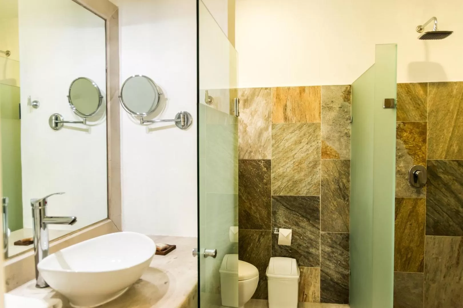 Shower, Bathroom in Casa Ticul Hotel Boutique - 5Th Ave by BFH