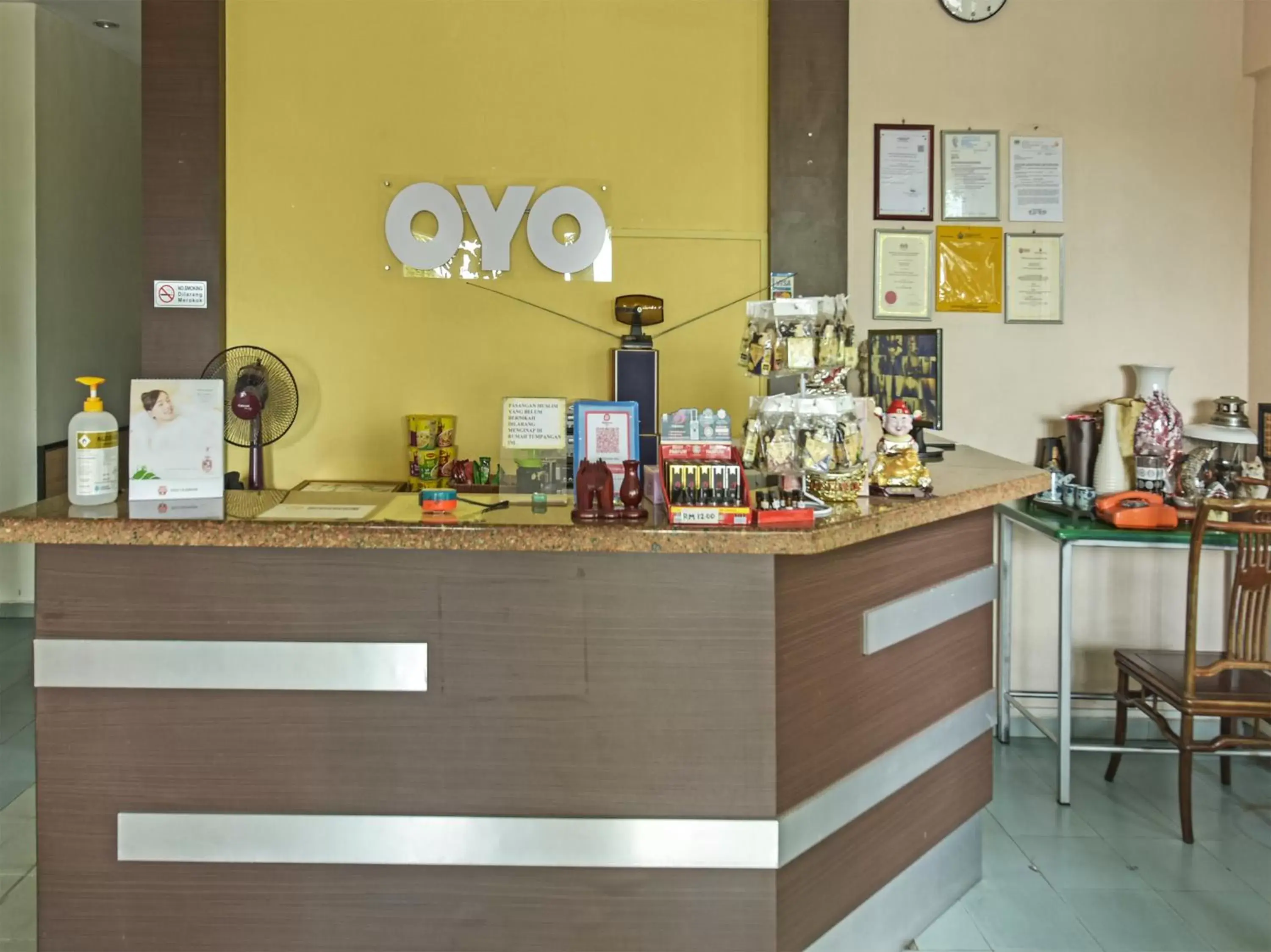 Lobby or reception in OYO 44036 Hotel De Perdana Hill