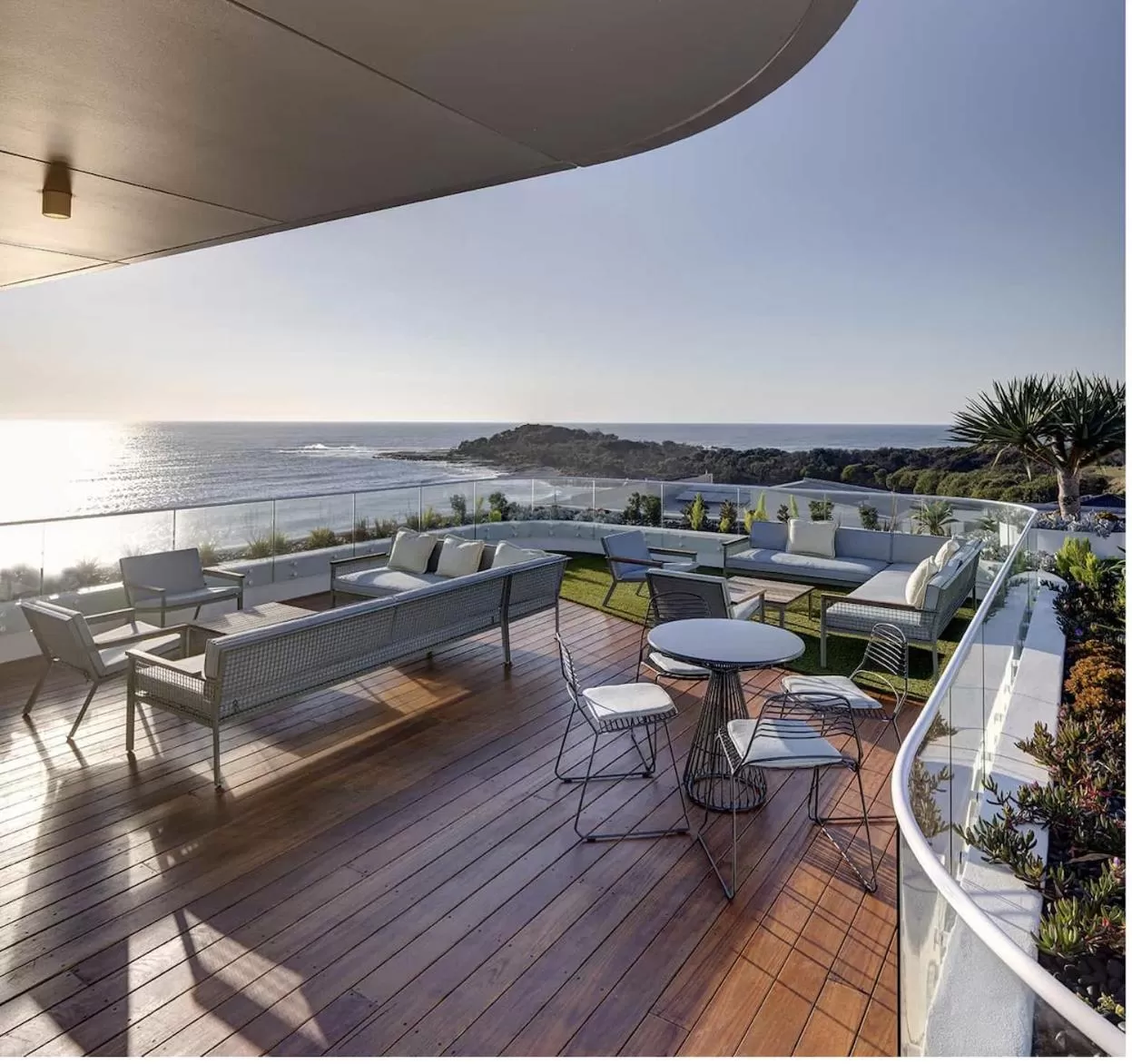 The Surf Yamba - Boutique Hotel