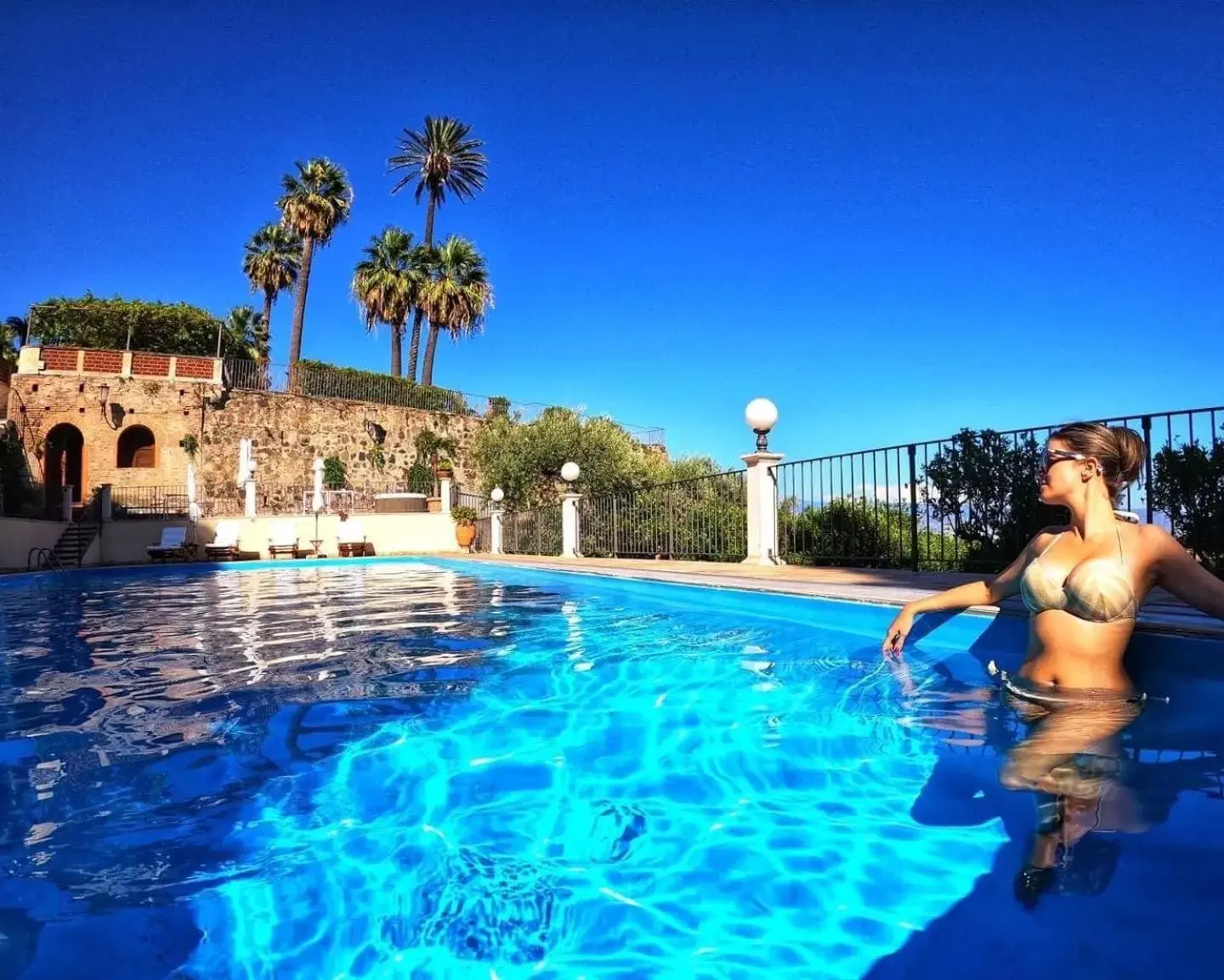 Swimming Pool in Villa Pulejo