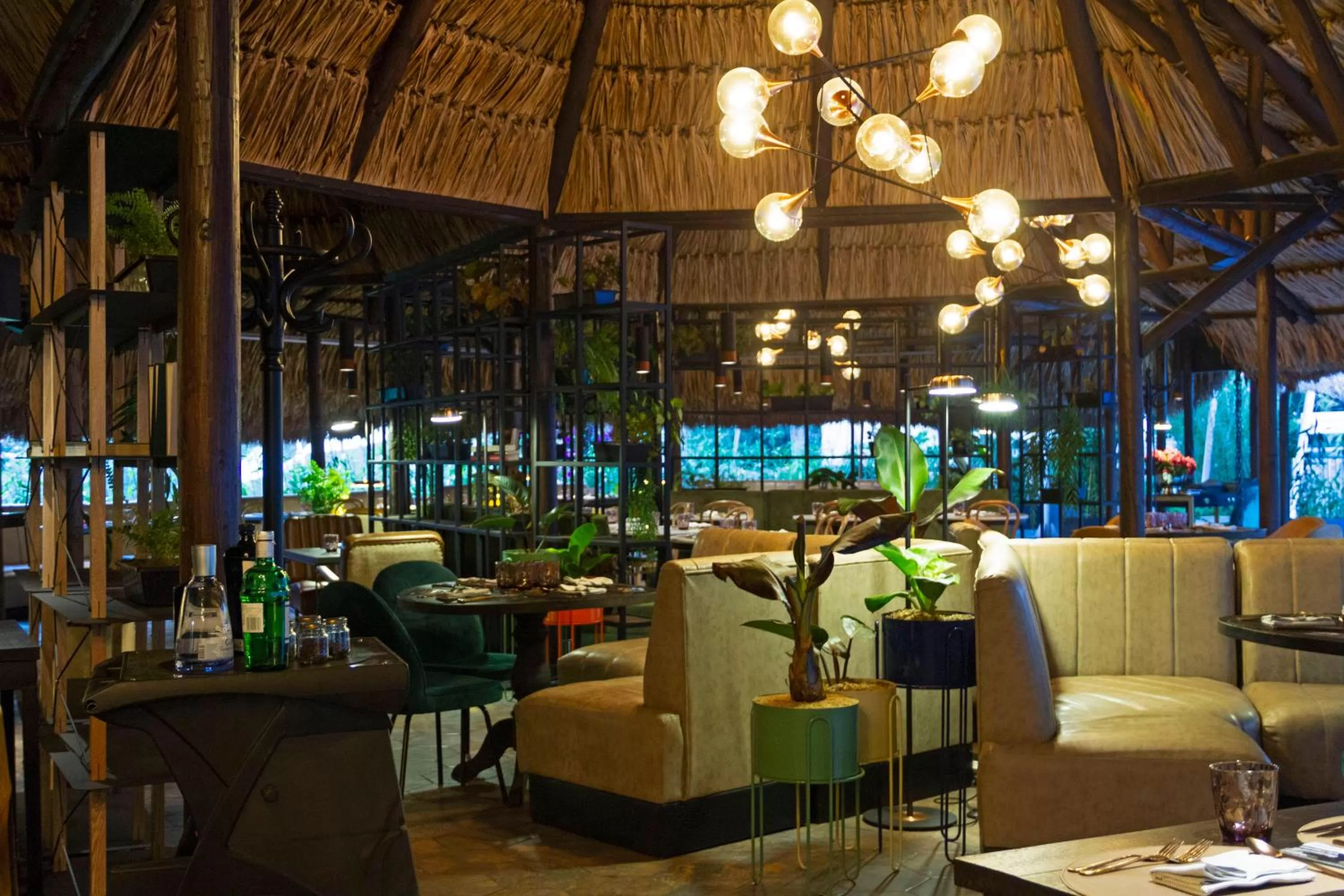 Restaurant/places to eat in InterContinental Medellin - Movich by IHG