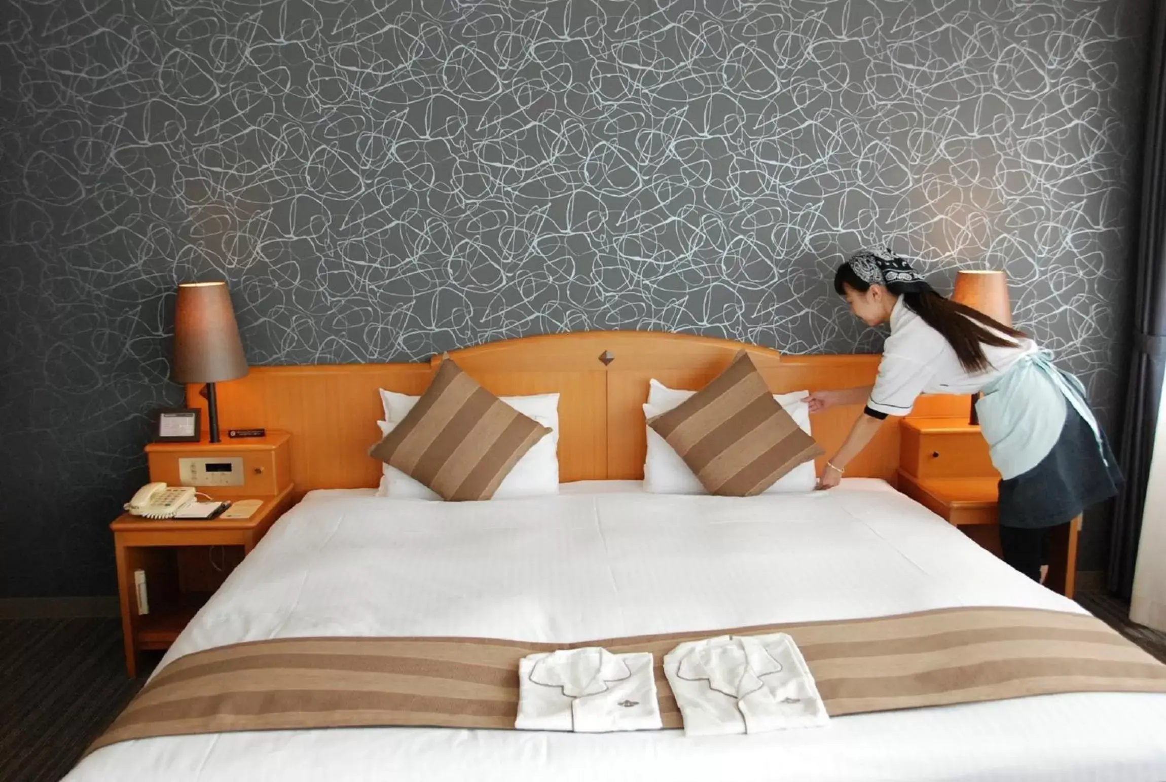 Decorative detail, Bed in Okayama Koraku Hotel