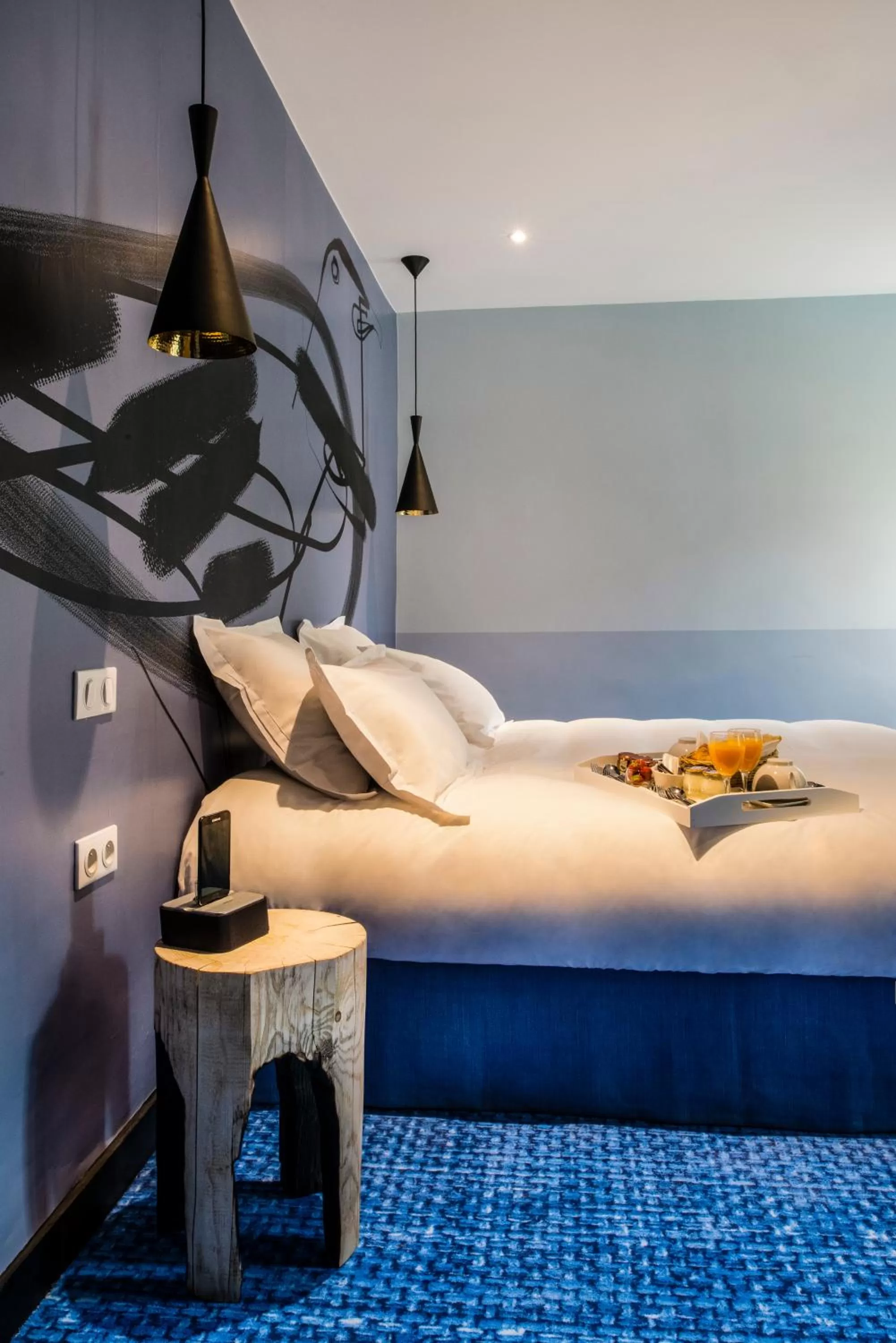 Bedroom, Bed in Hôtel & Spa Jules César Arles - MGallery Hotel Collection