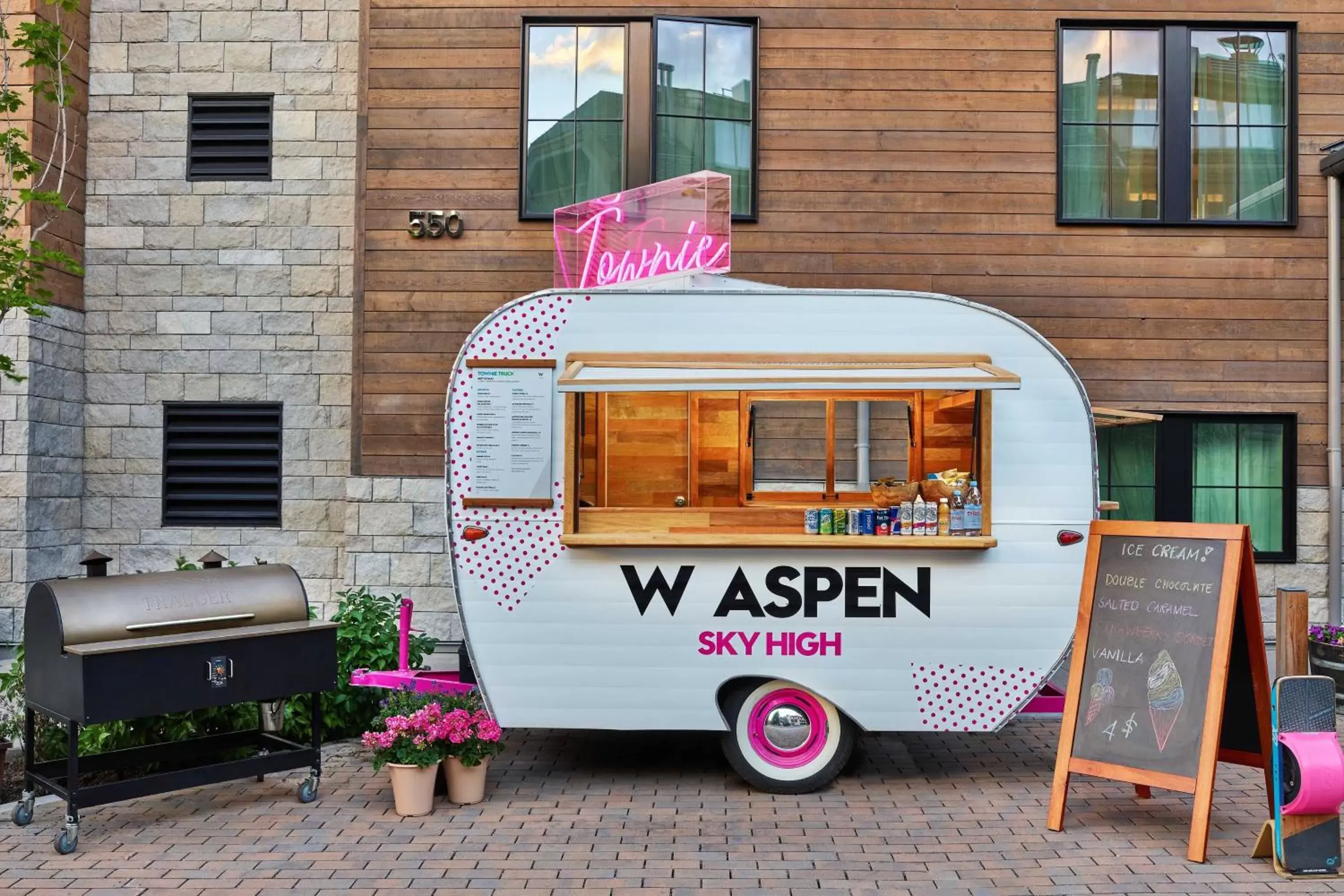 Restaurant/places to eat in W Aspen