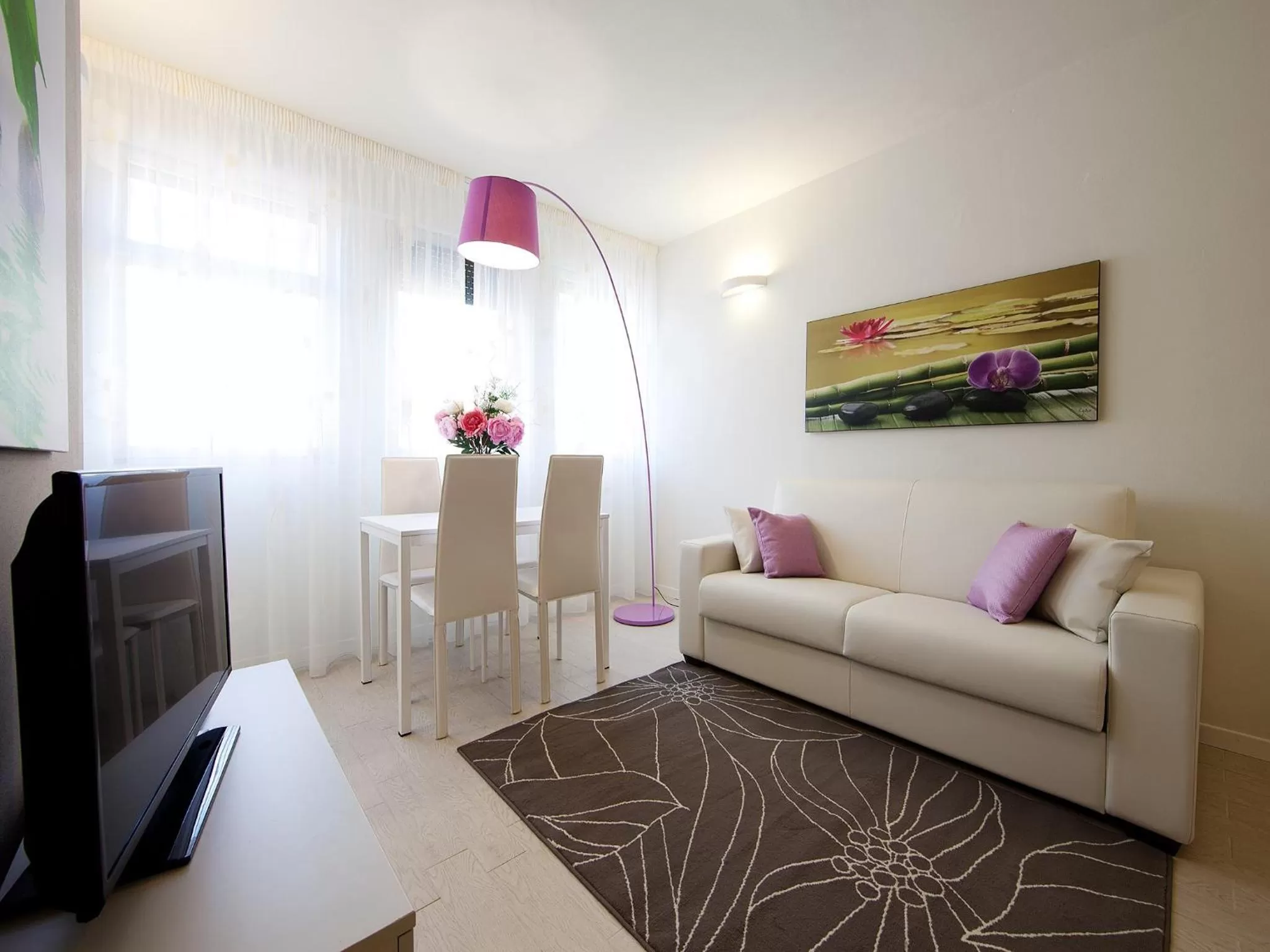 Kitchen or kitchenette in La Farina Apartments