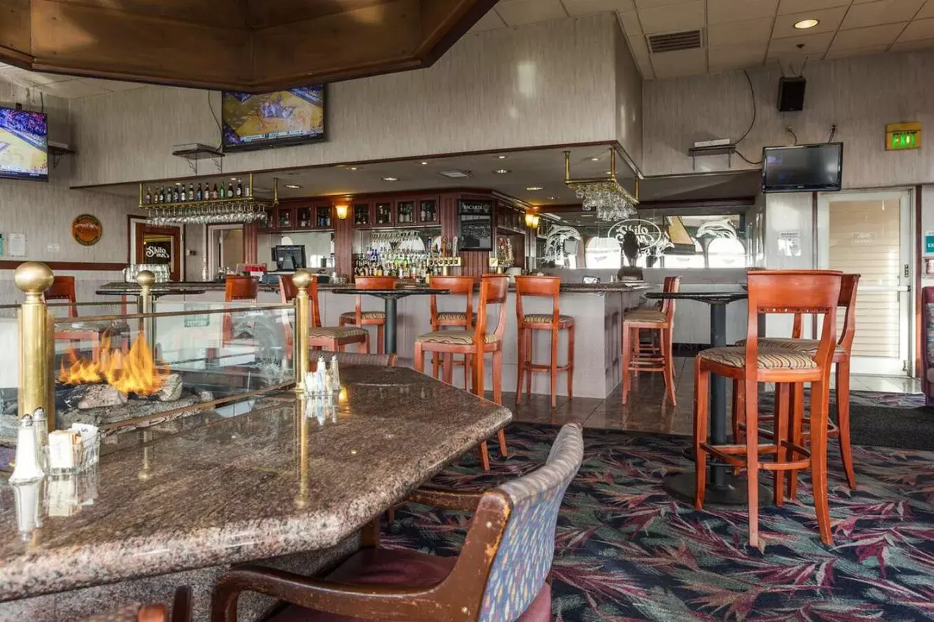 Lounge or bar, Lounge/Bar in Shilo Inn Suites Ocean Shores