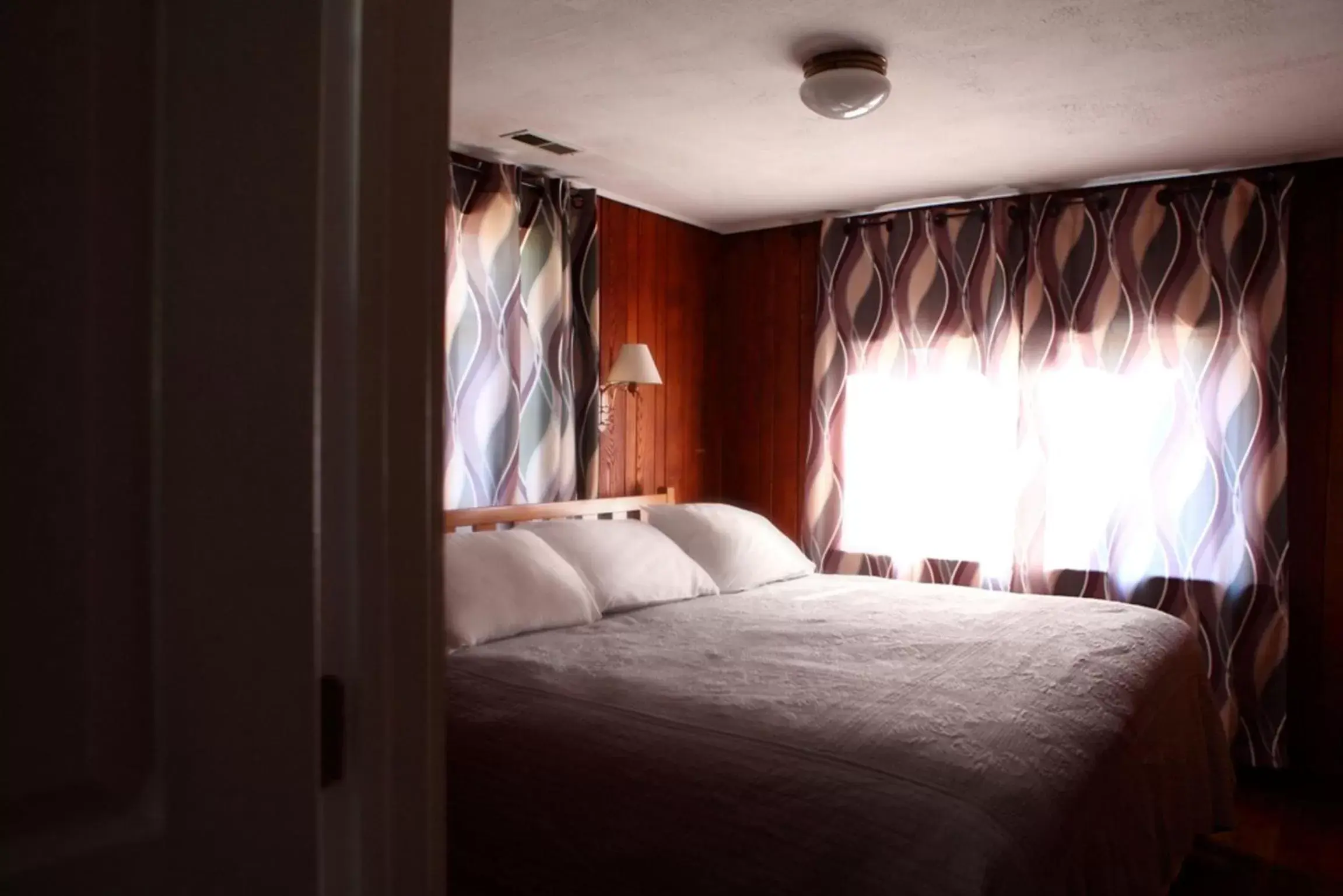 Bedroom, Bed in The Pines Cottages