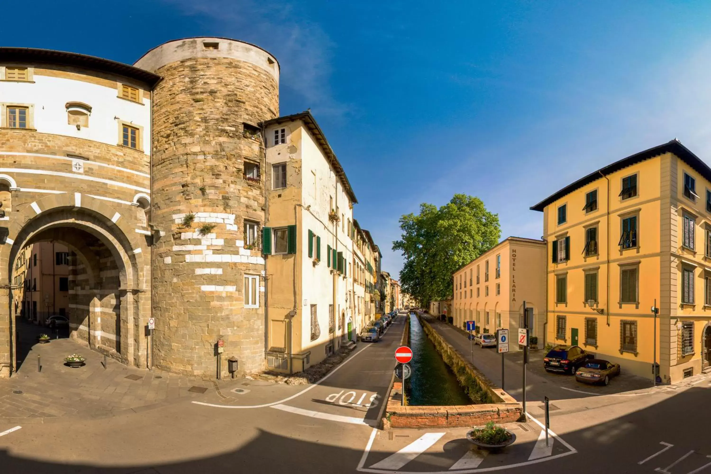 Property building in Hotel Ilaria Property building in Hotel Ilaria