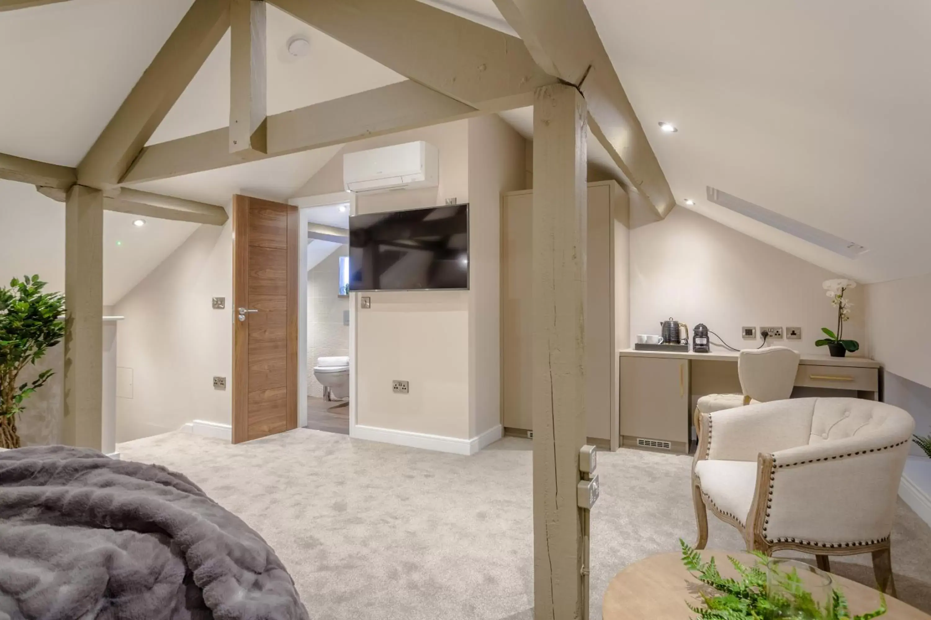 Living room, TV/Entertainment Center in Heritage Mews Nottingham