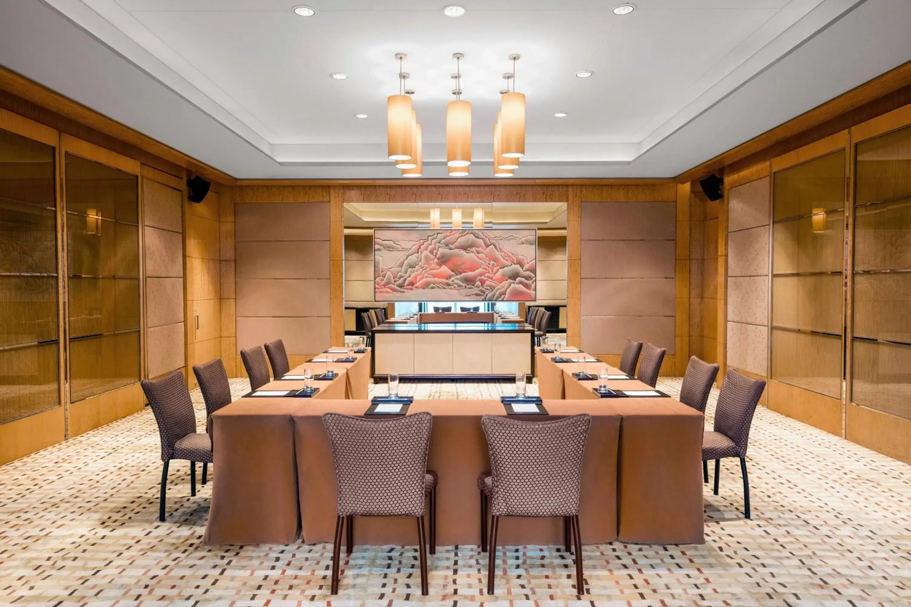 Meeting/conference room in Sheraton Grand Shanghai Pudong Hotel & Residences