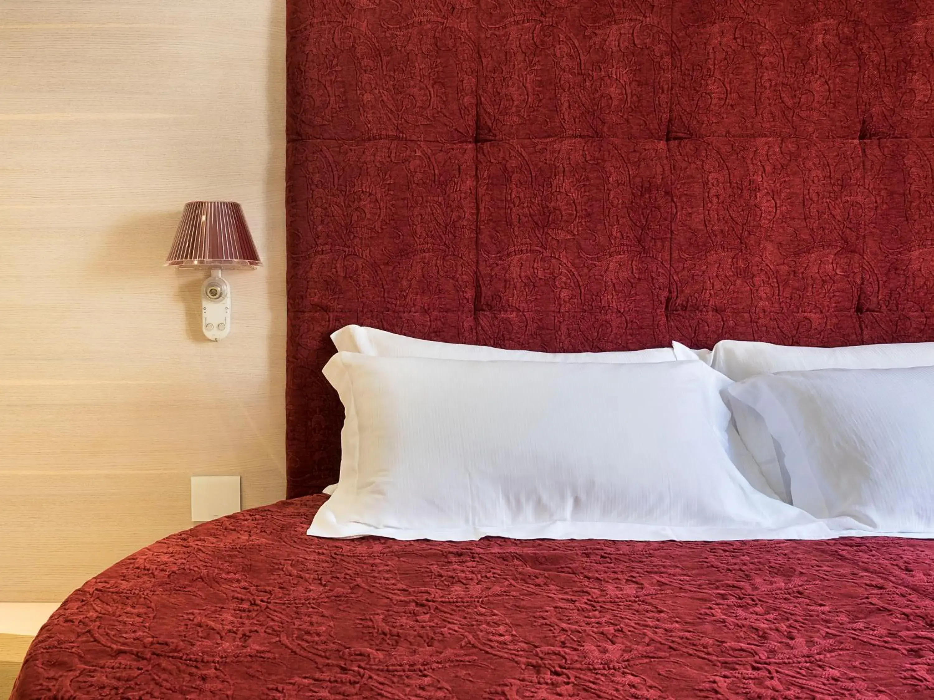 Decorative detail, Bed in Duomo Suites & Spa