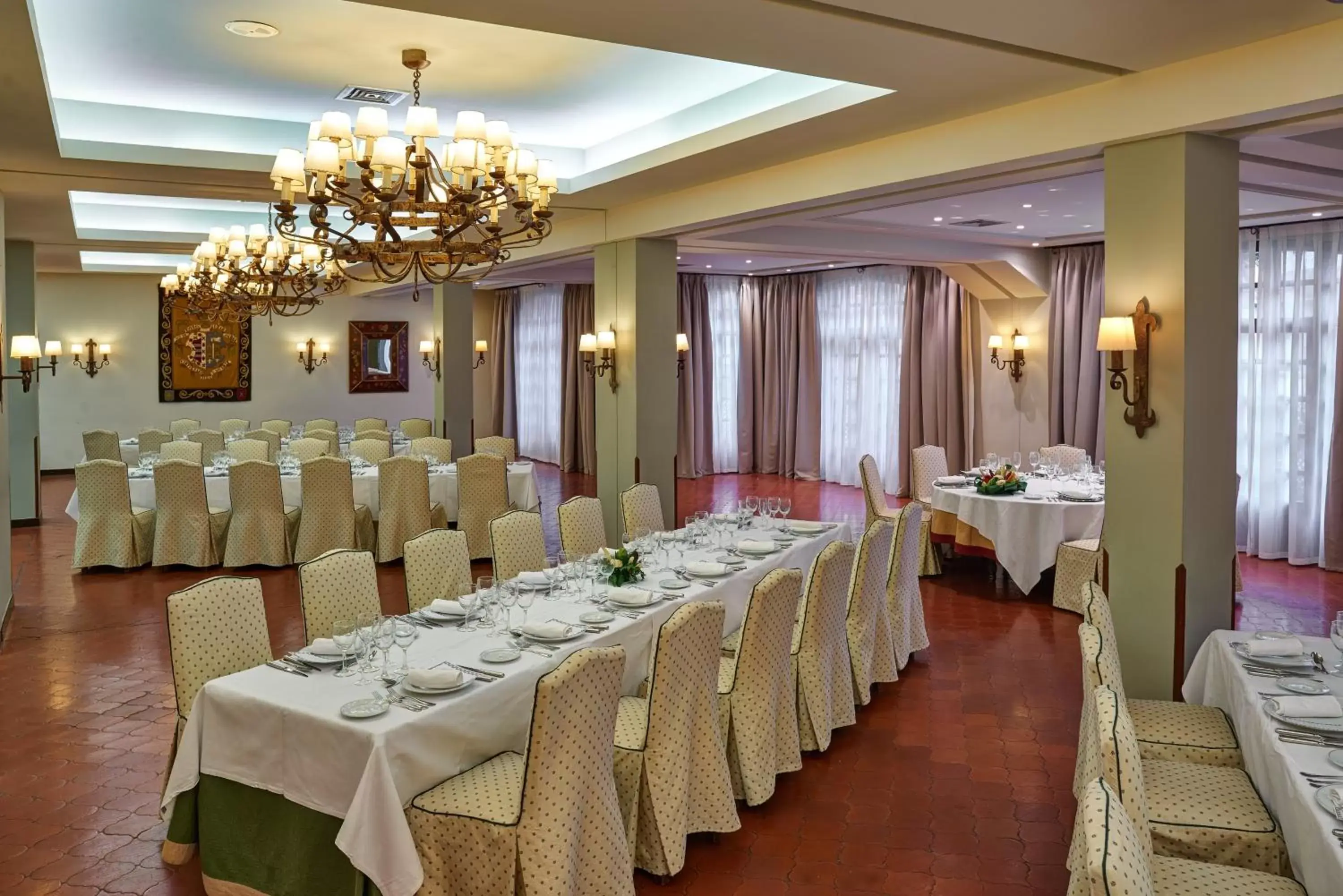 Restaurant/places to eat, Banquet Facilities in Parador de Calahorra