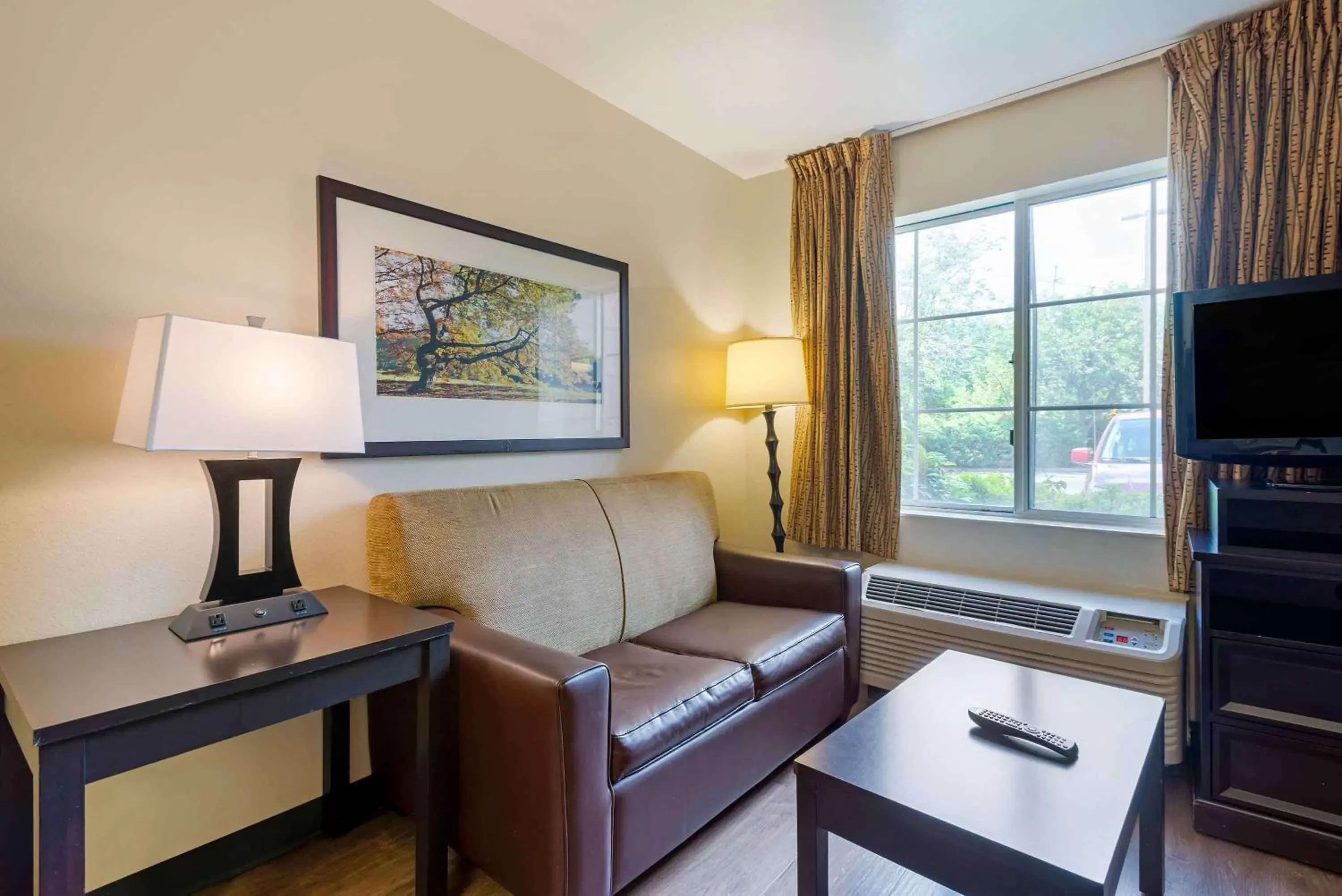 Bedroom, Seating Area in Extended Stay America Suites - Piscataway - Rutgers University
