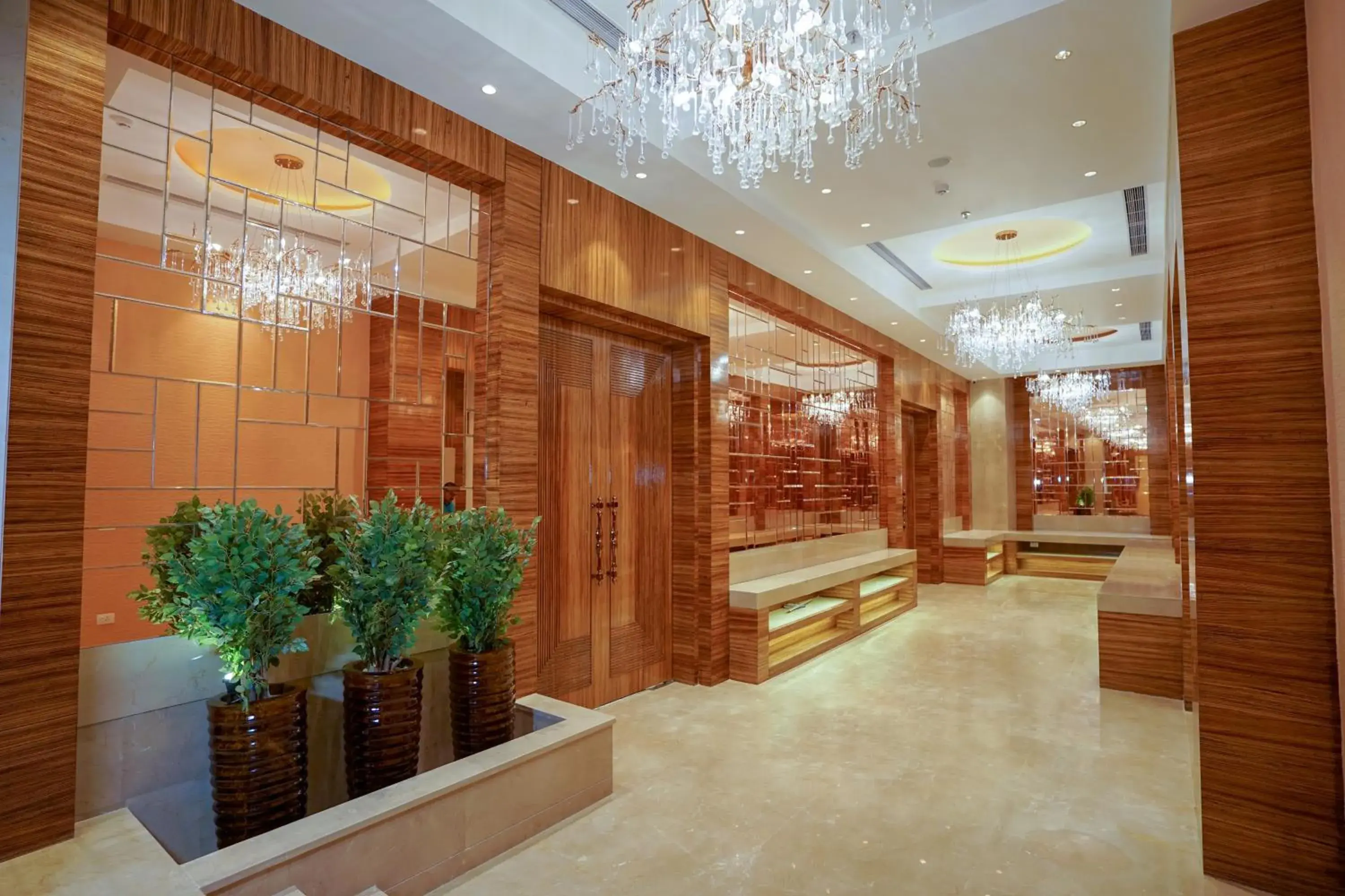 Property building, Lobby/Reception in Best Western Vrindavan