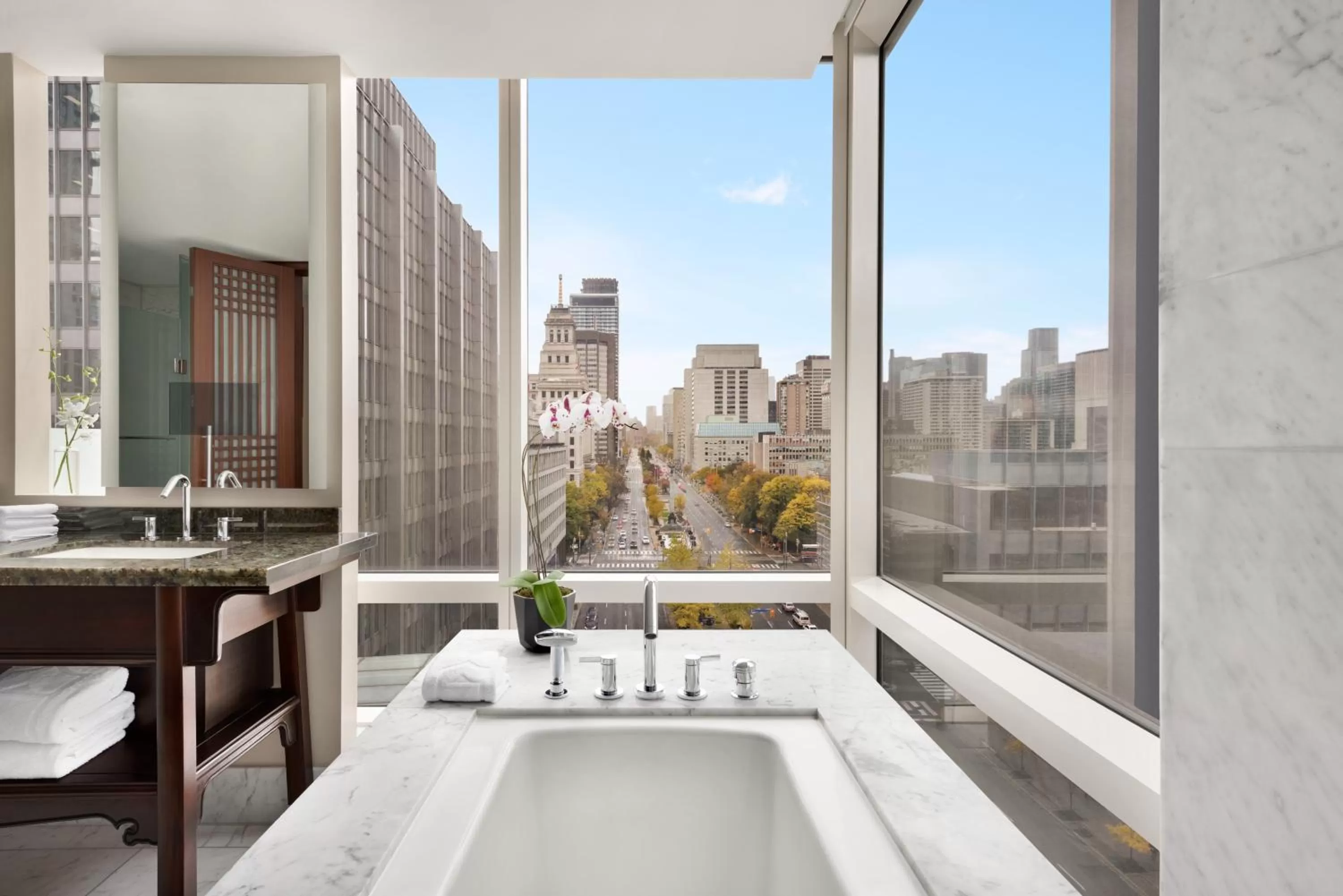 Bath in Shangri-La Toronto