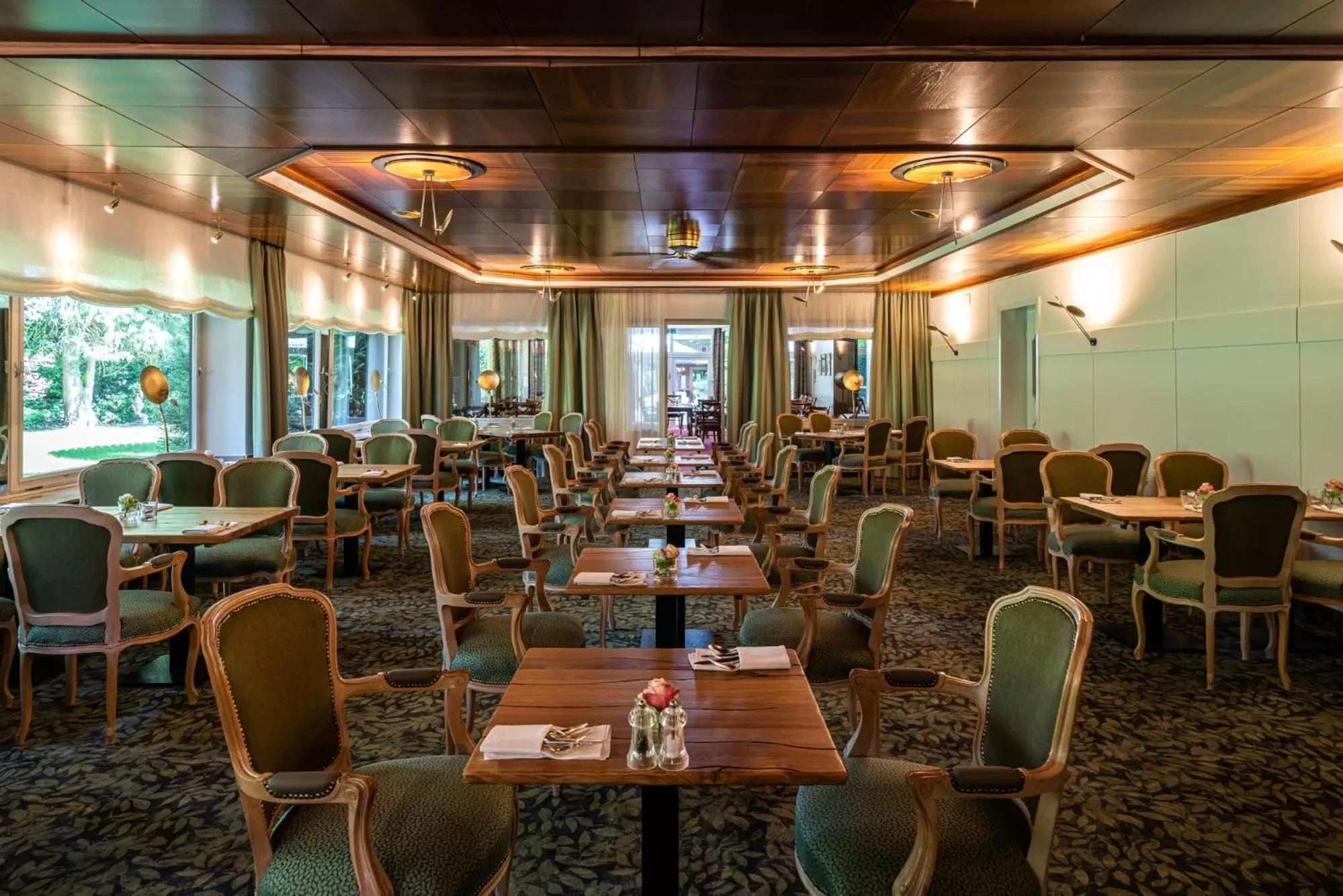 Restaurant/places to eat in Waldhotel Tannenhäuschen