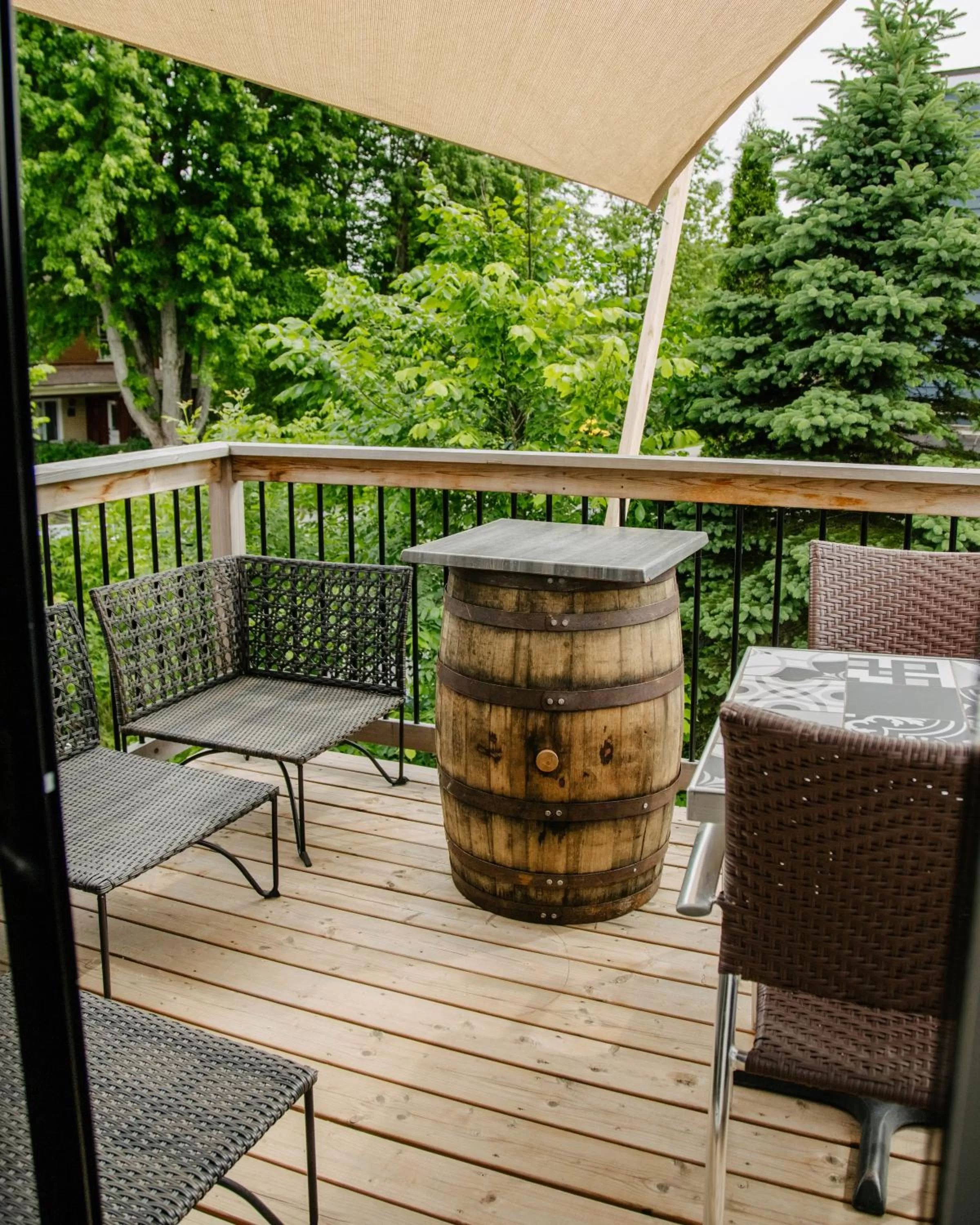 Balcony/Terrace in Auberge Sutton Brouerie