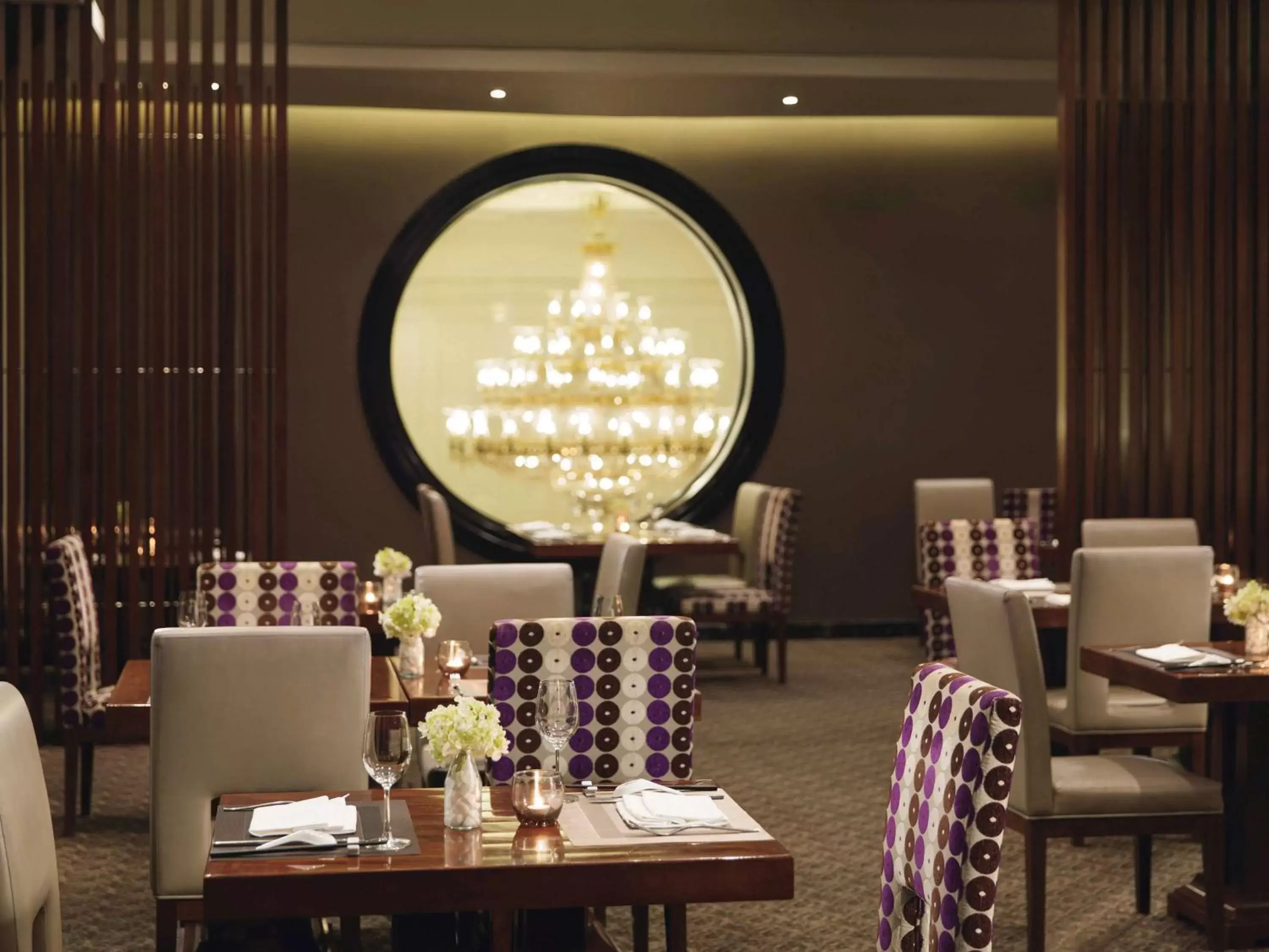 Restaurant/Places to Eat in Mövenpick Hotel Hanoi