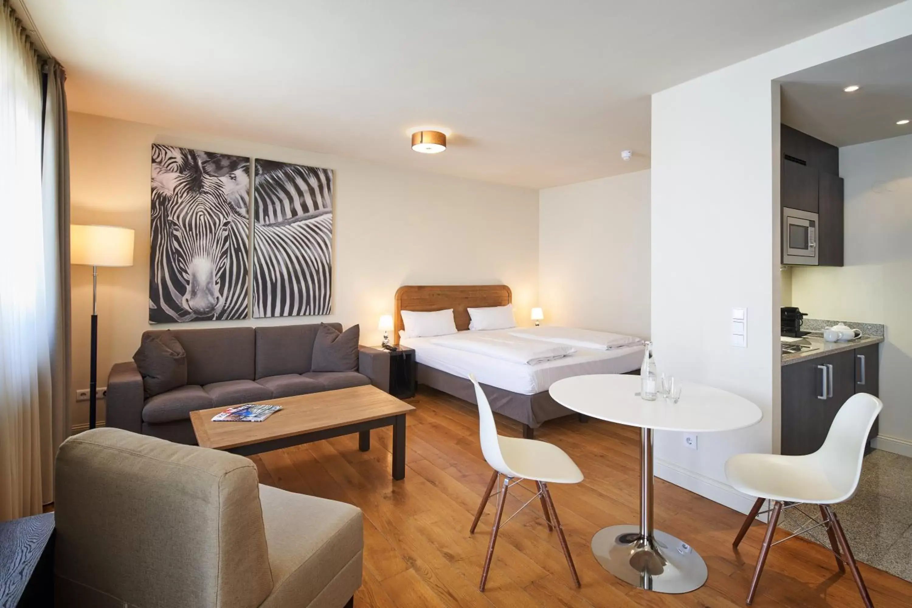 Photo of the whole room, Seating Area in Mondrian Suites Berlin am Checkpoint Charlie