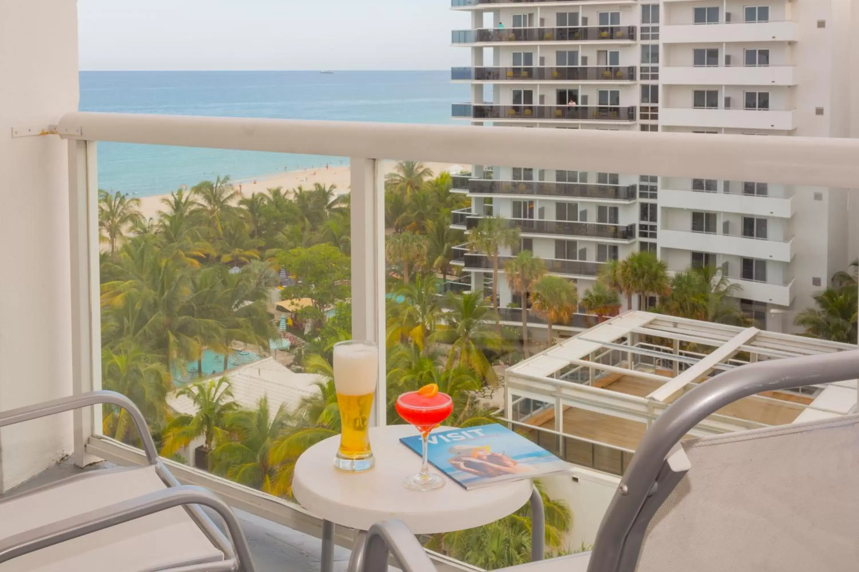 Balcony/Terrace in Best Western Plus Atlantic Beach Resort