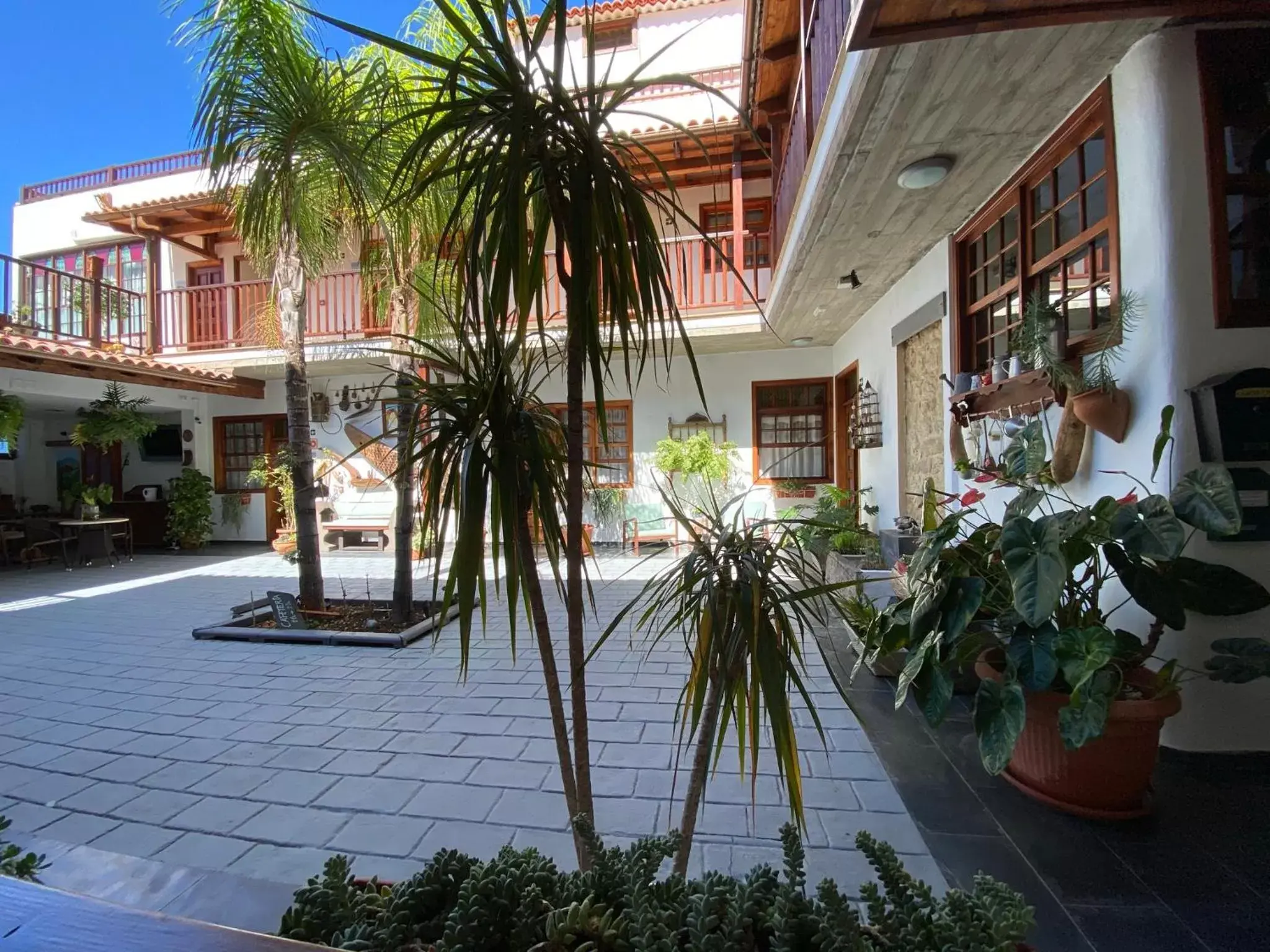 Inner courtyard view, Property Building in Gara Hotel