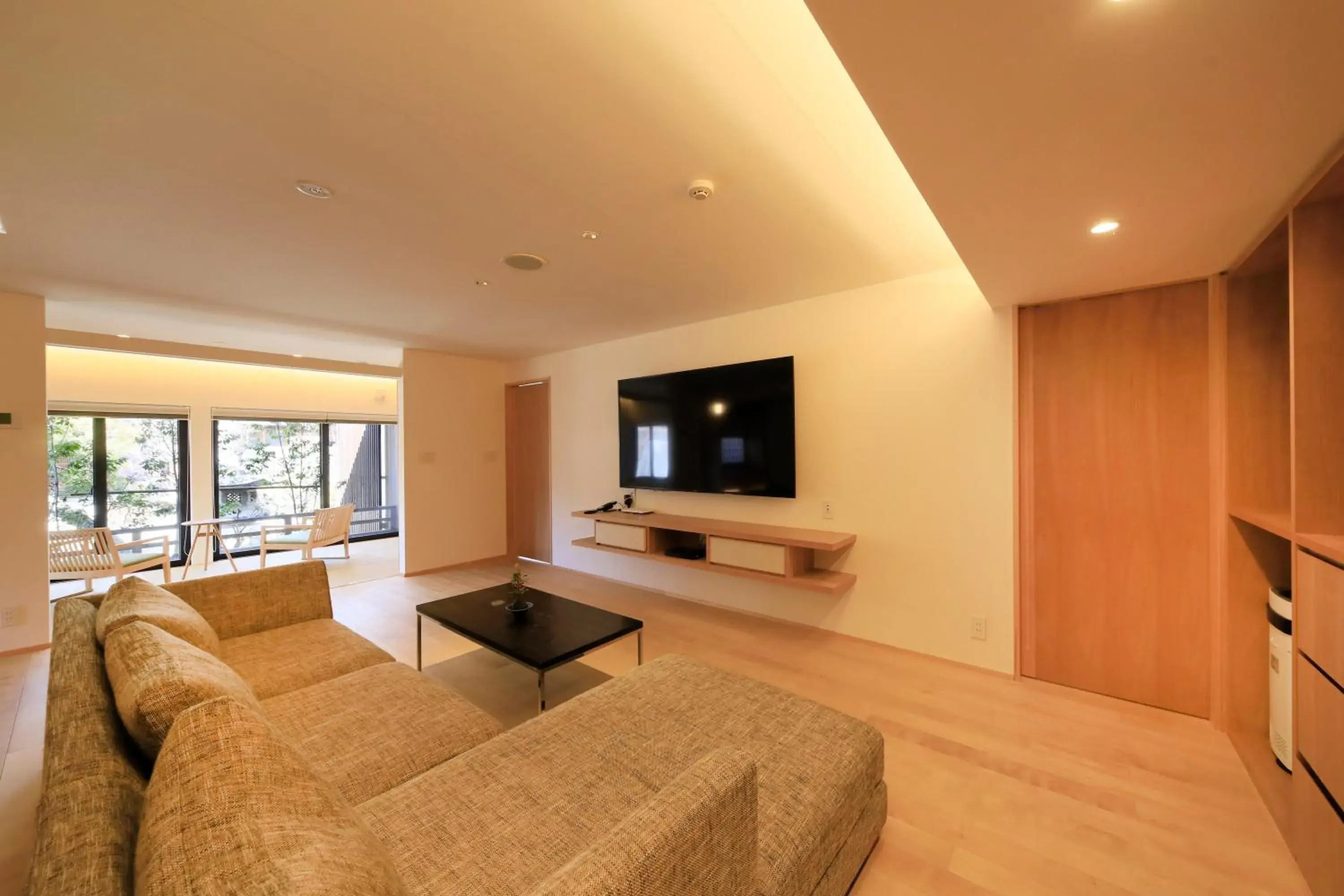 Living room, Seating Area in Fuji Onsenji Yumedono