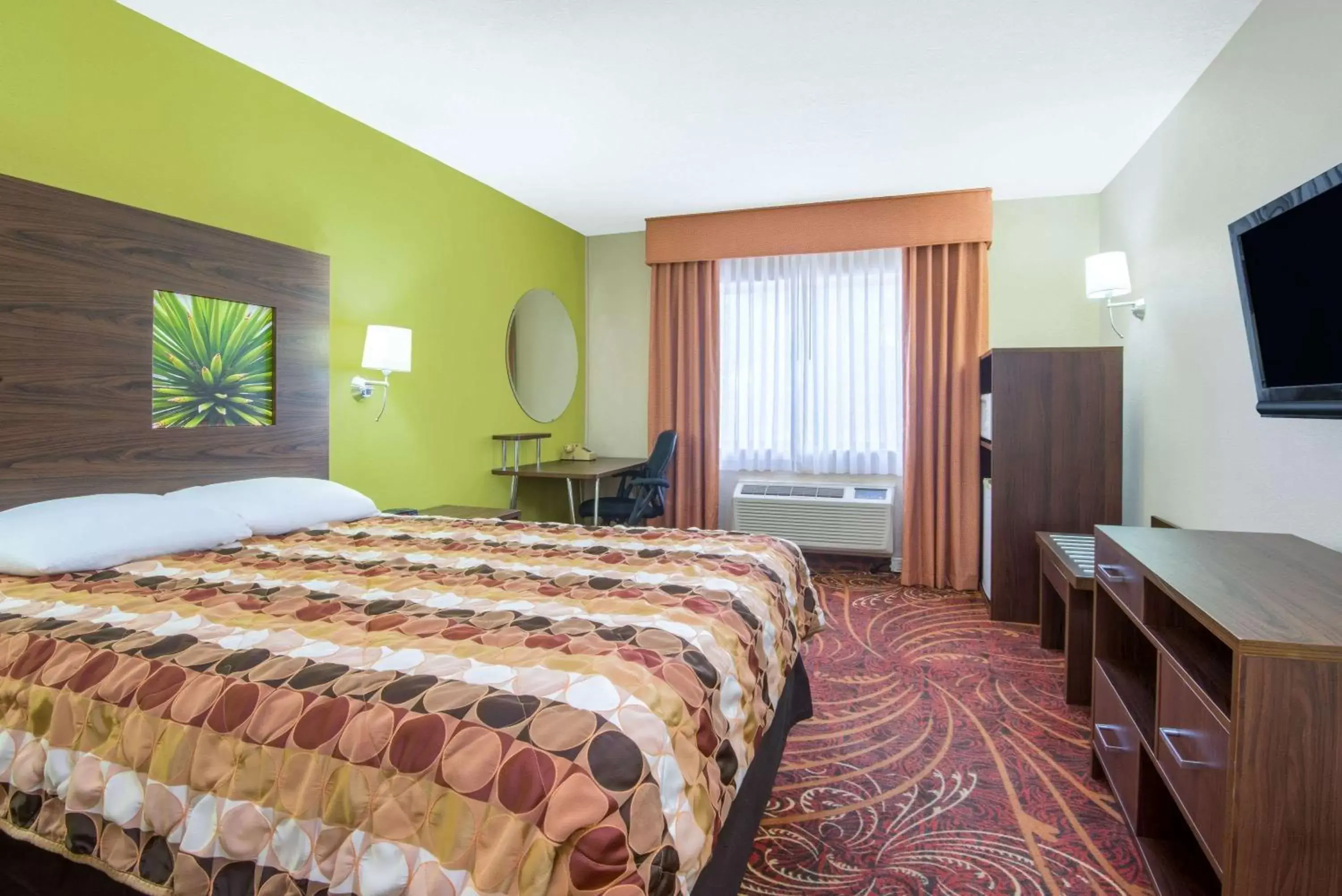 Photo of the whole room, Bed in Super 8 by Wyndham Portales