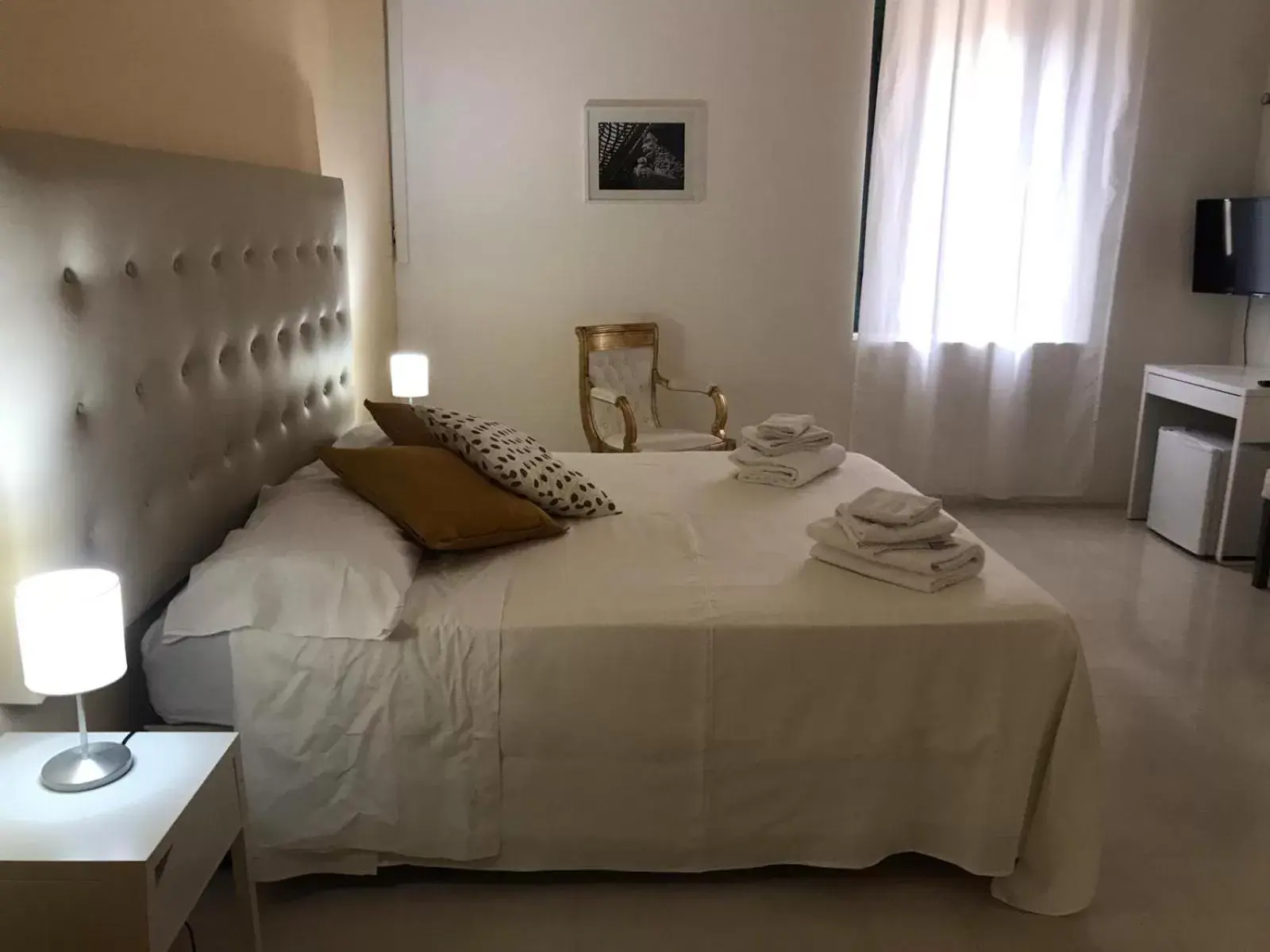 Superior Double Room in Landolina Palace Hotel Superior Double Room in Landolina Palace Hotel