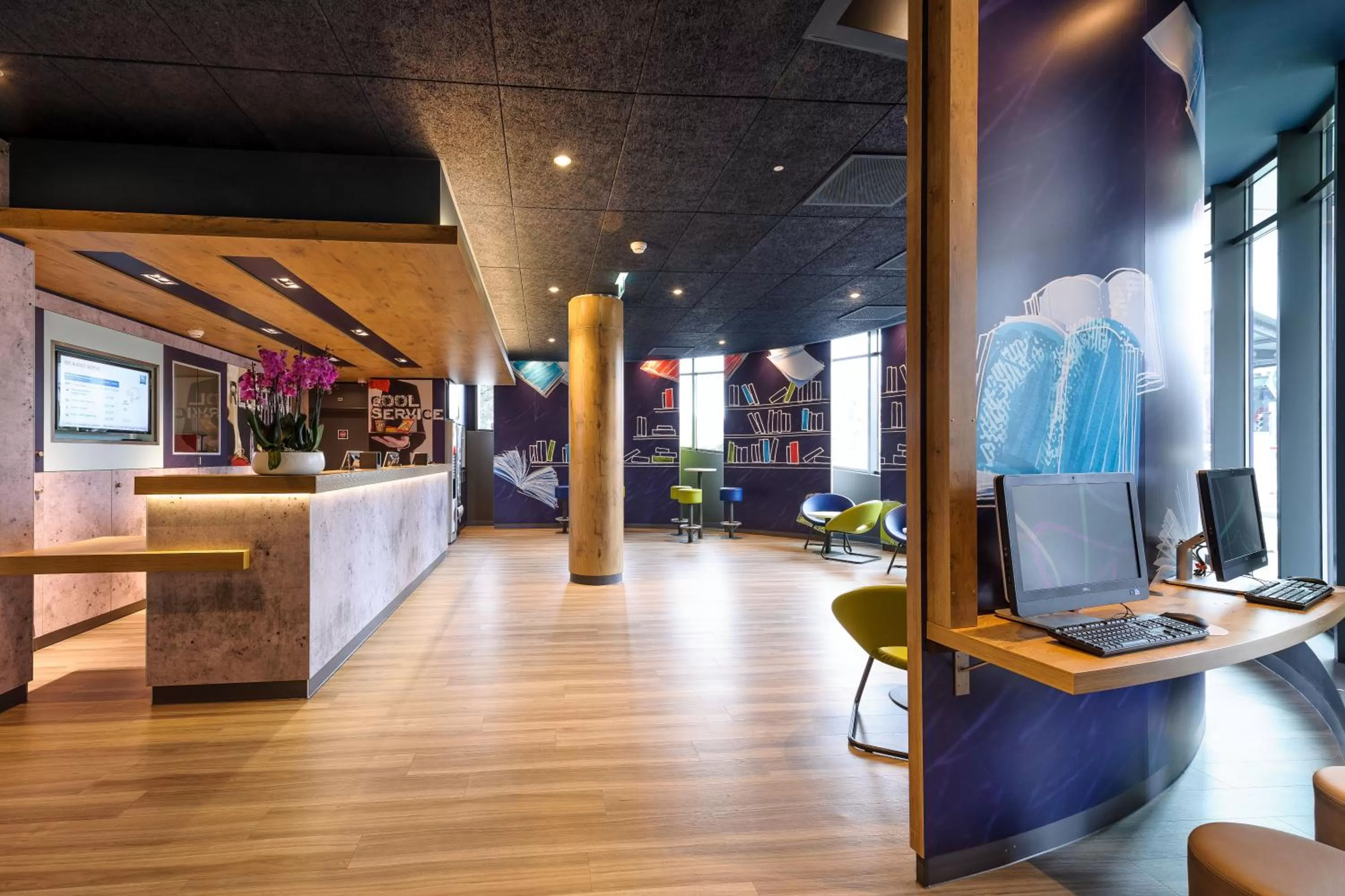 Lobby or reception in ibis budget Genève Aéroport