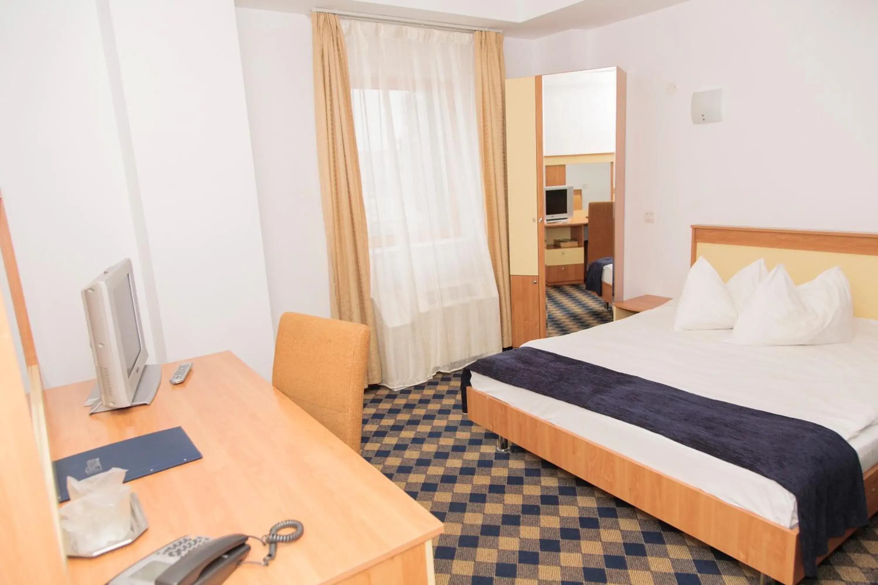 Double Room - single occupancy in Plus Hotel