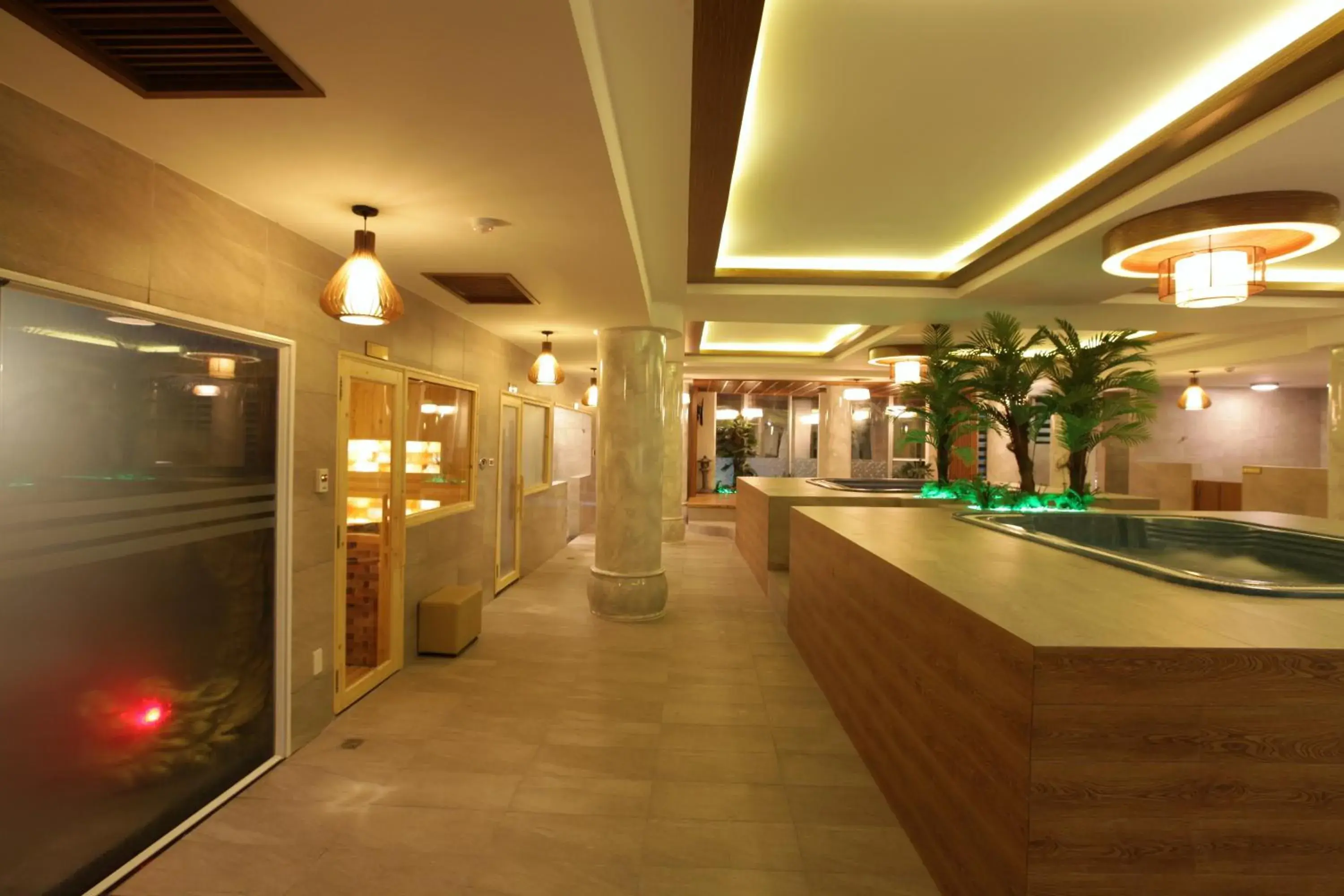 Lobby/Reception in Minh Tam Hotel & Spa 3/2