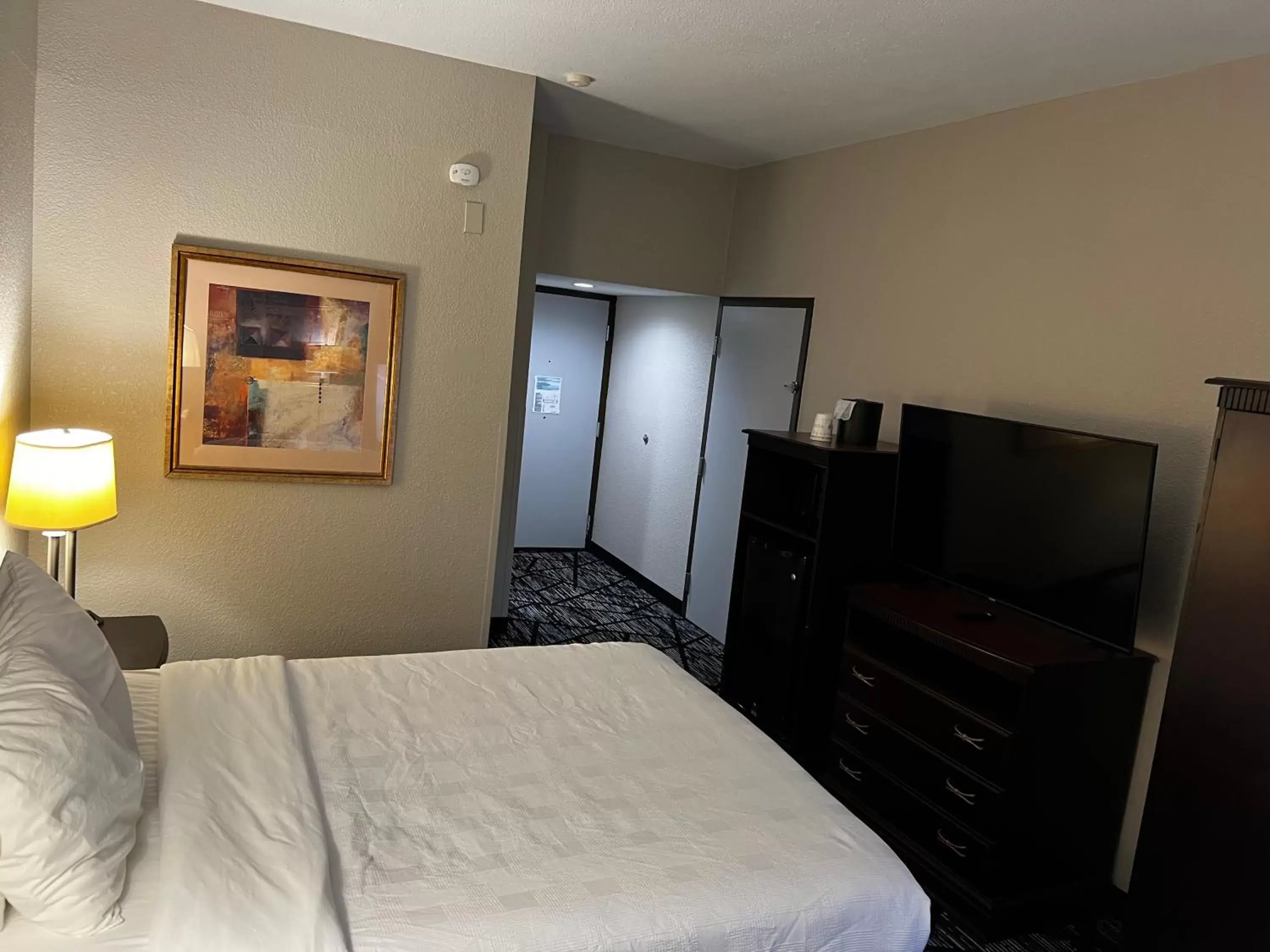 Bedroom, Bed in Best Western Monroe Inn