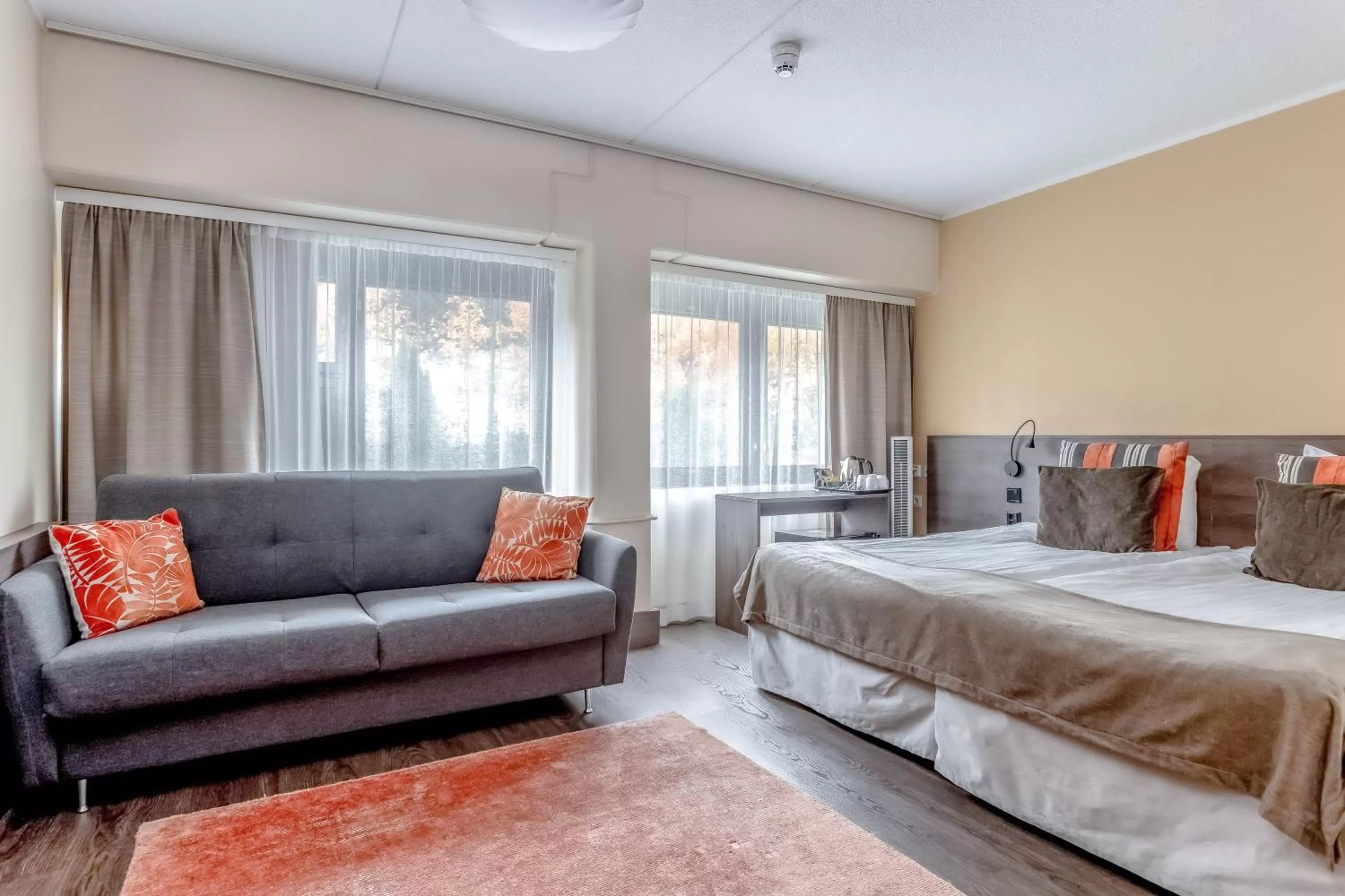 Photo of the whole room, Bed in Holiday Club Turun Caribia