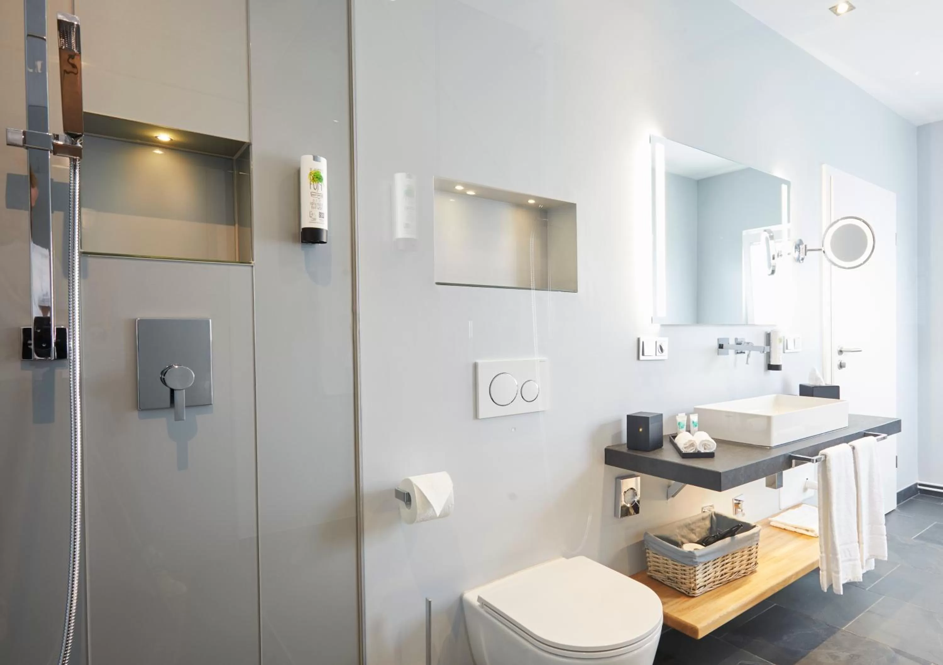 Bathroom in LIONO BoutiqueHotel