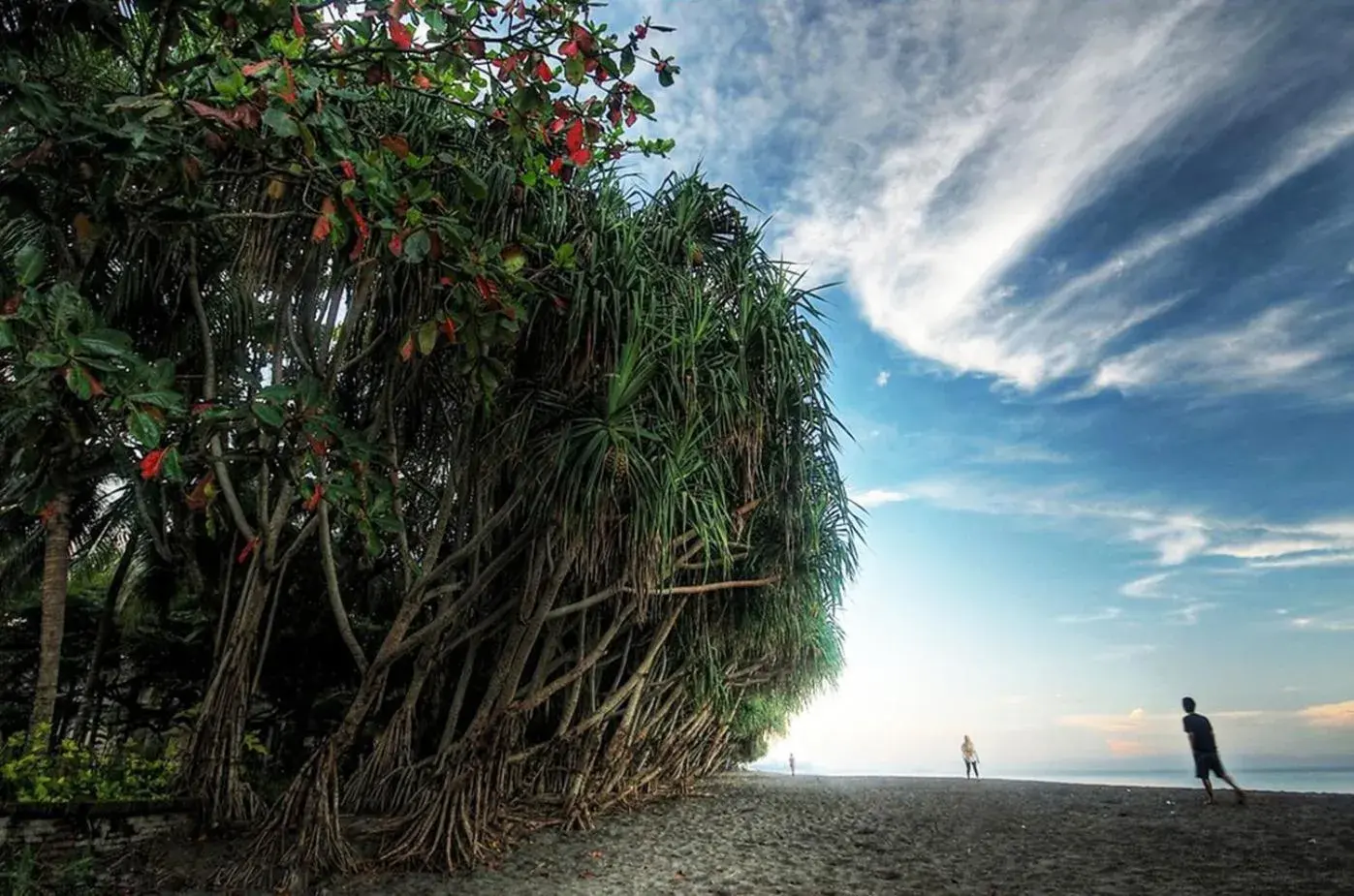 Beach in Puri Saron Senggigi Hotel