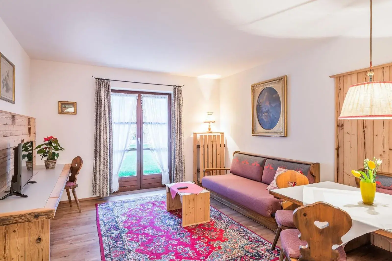 Living room, Seating Area in Das Bergmayr - Chiemgauer Alpenhotel